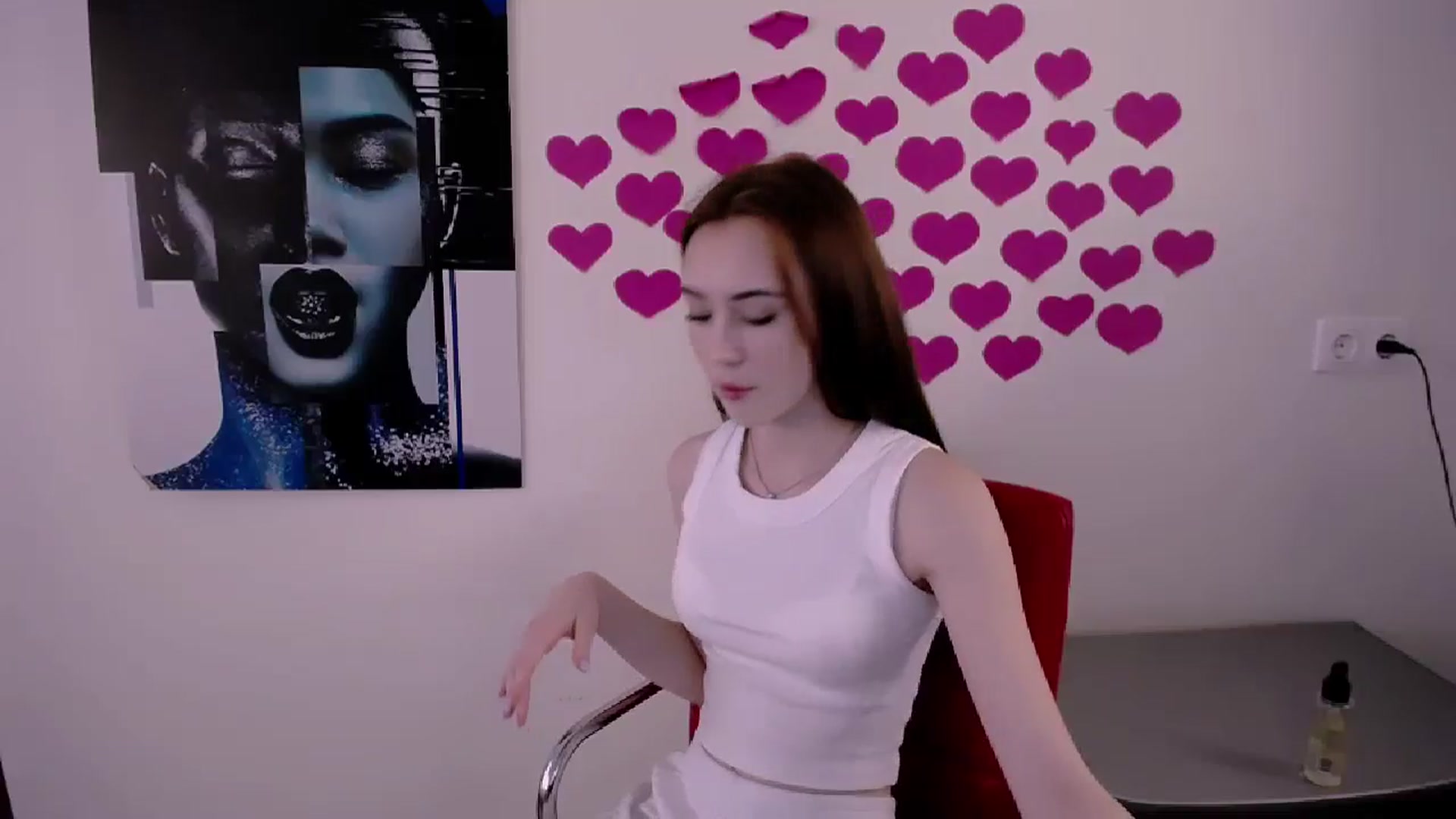 Gallery image thumbnail from Nikonara_'s myfreecams stream on, 05/03/2024, 15:13 image 9 of 20