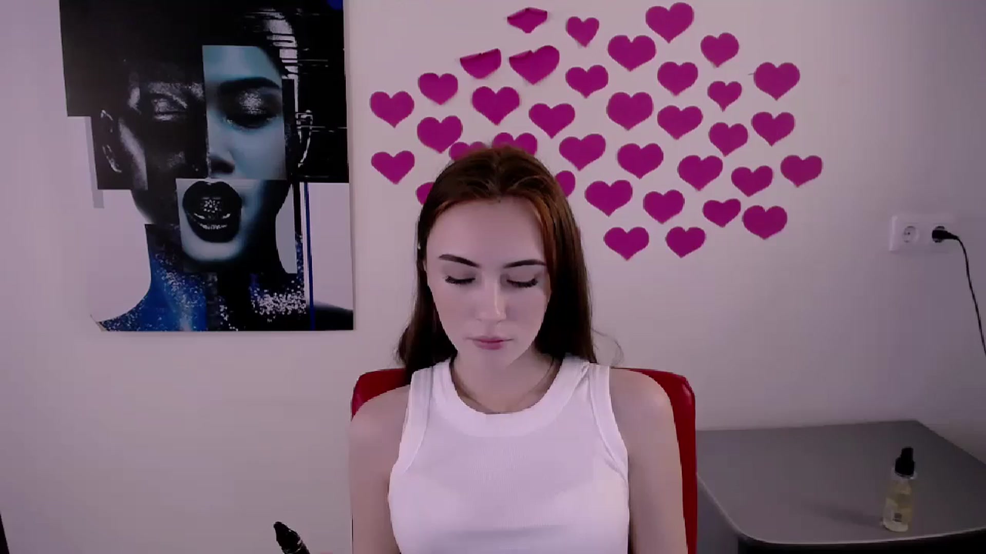 Gallery image thumbnail from Nikonara_'s myfreecams stream on, 05/03/2024, 15:13 image 10 of 20