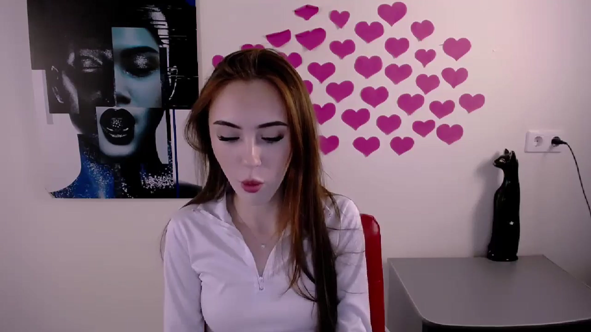 Gallery image thumbnail from Nikonara_'s myfreecams stream on, 05/14/2024, 13:25 image 4 of 20