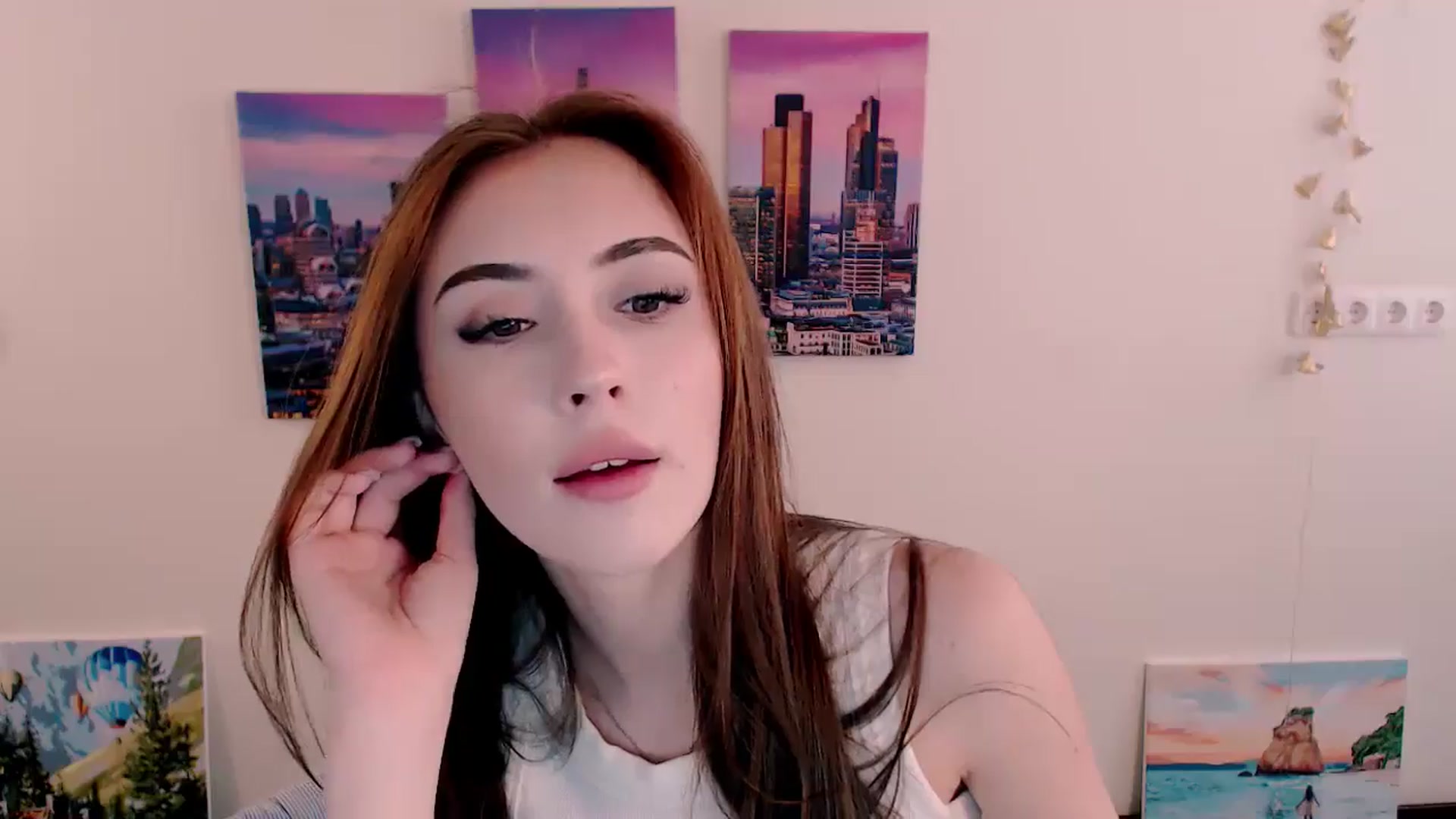 Gallery image thumbnail from Nikonara_'s myfreecams stream on, 05/17/2024, 13:05 image 2 of 20
