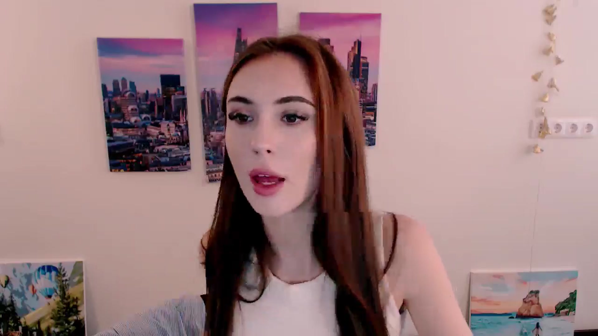 Gallery image thumbnail from Nikonara_'s myfreecams stream on, 05/17/2024, 13:05 image 13 of 20