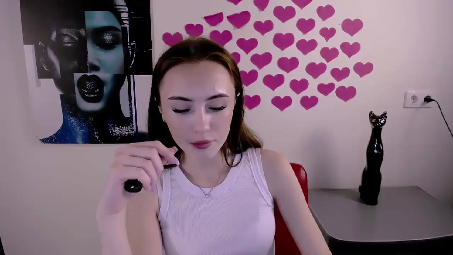 Gallery image thumbnail from Nikonara_'s myfreecams stream on, 05/18/2024, 12:49 image 8 of 20
