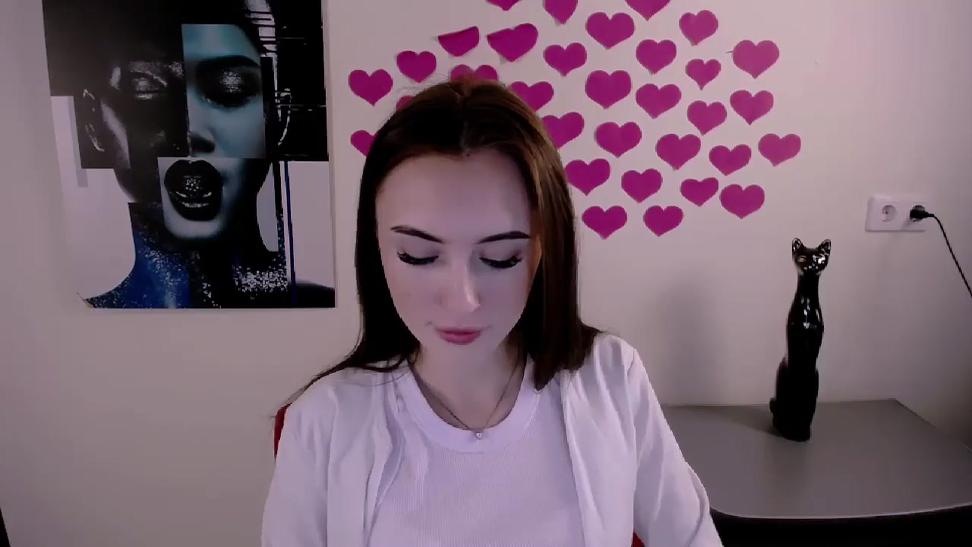 Gallery image thumbnail from Nikonara_'s myfreecams stream on, 05/18/2024, 13:19 image 10 of 20