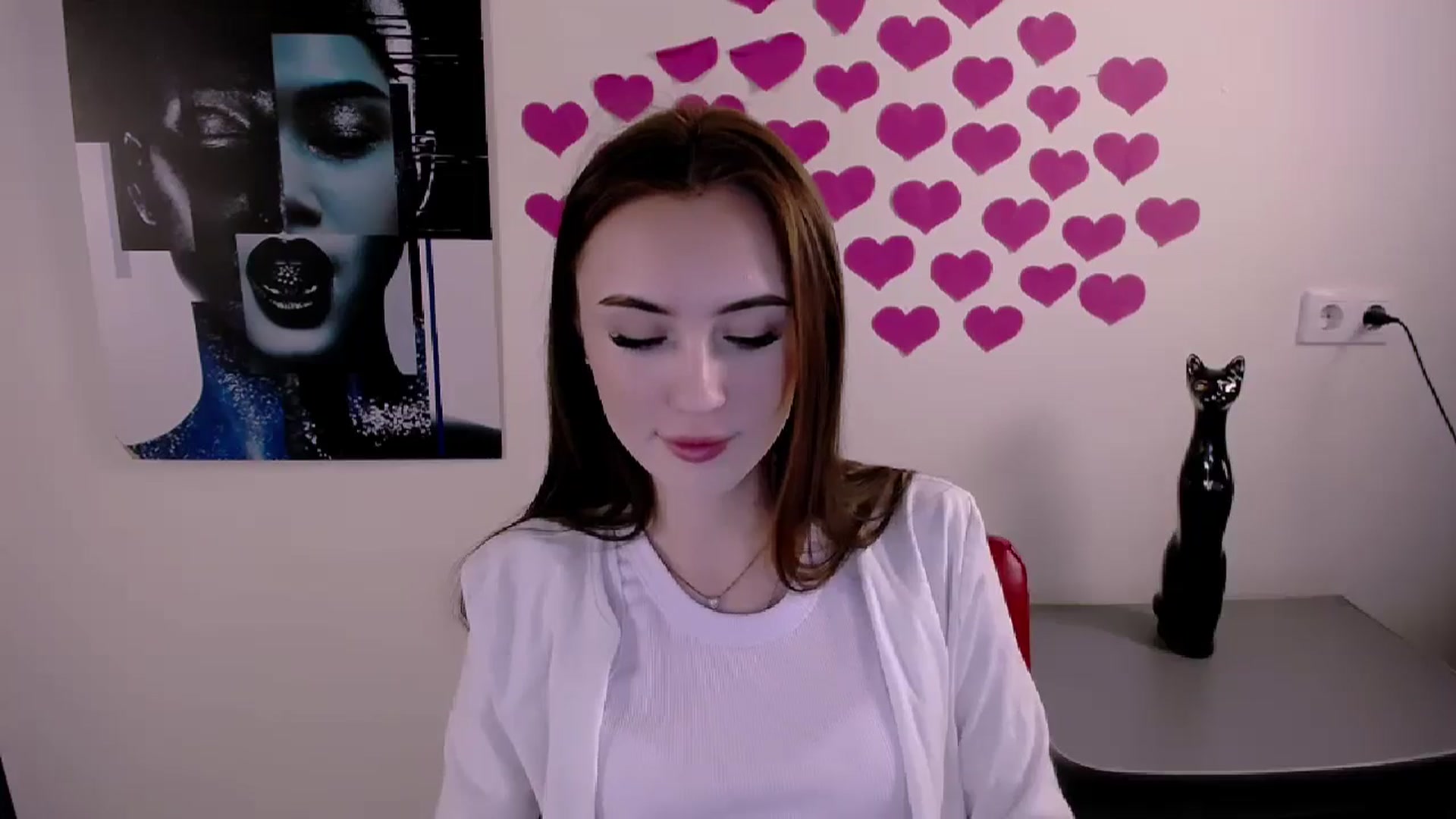 Gallery image thumbnail from Nikonara_'s myfreecams stream on, 05/18/2024, 13:19 image 16 of 20