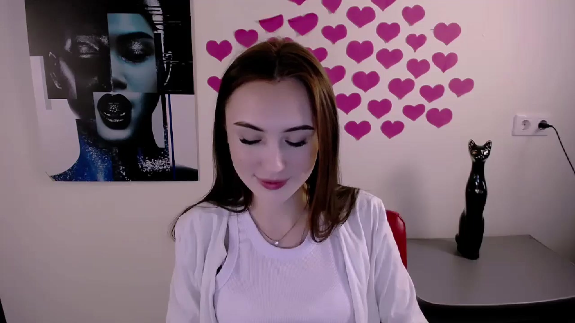 Gallery image thumbnail from Nikonara_'s myfreecams stream on, 05/18/2024, 13:19 image 13 of 20