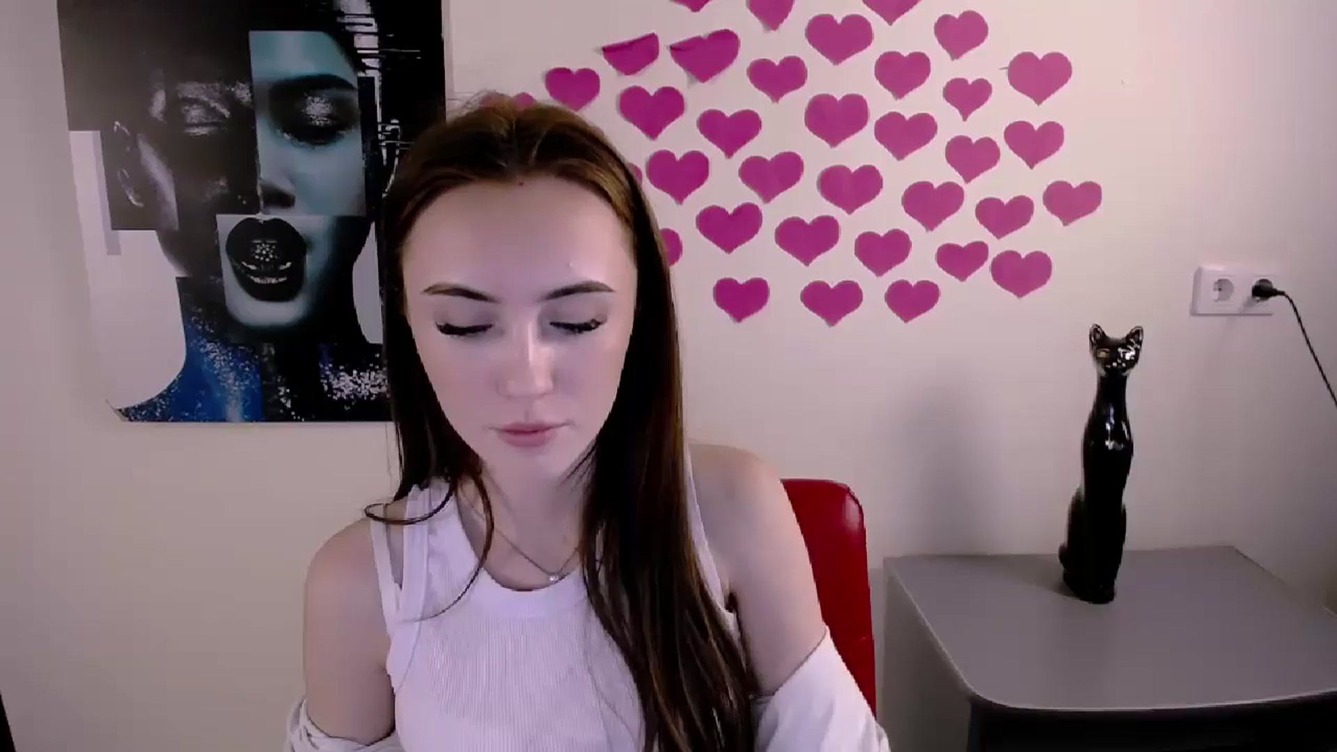 Gallery image thumbnail from Nikonara_'s myfreecams stream on, 05/18/2024, 14:40 image 9 of 20