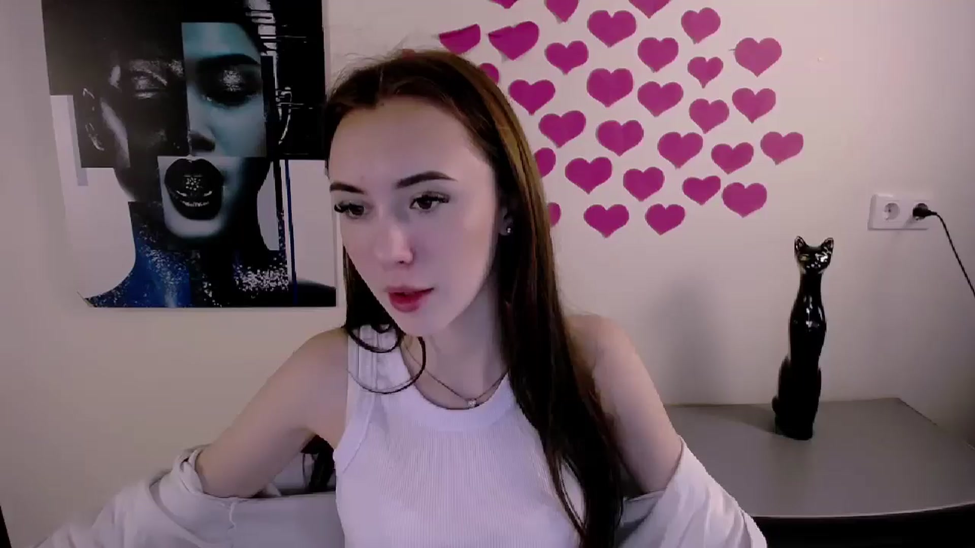 Gallery image thumbnail from Nikonara_'s myfreecams stream on, 05/18/2024, 14:40 image 3 of 20