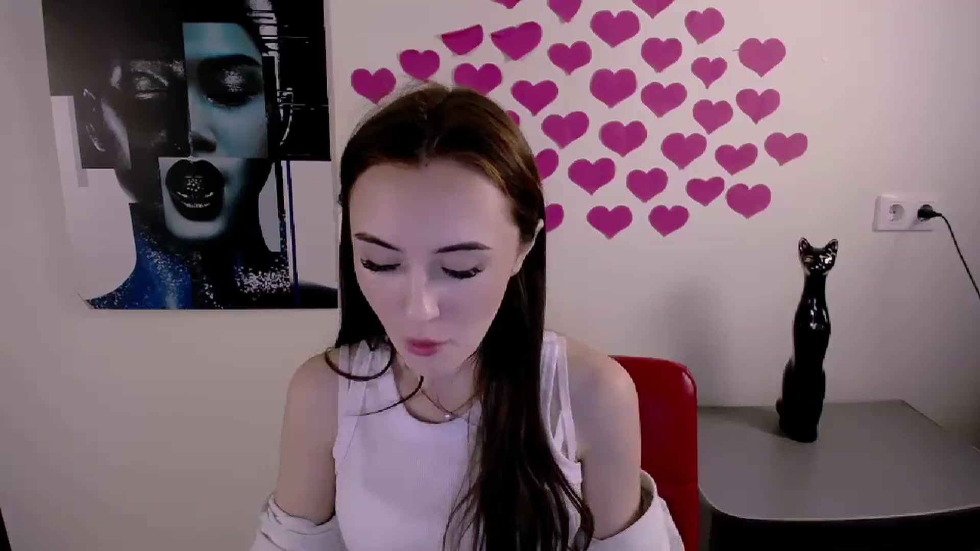 Gallery image thumbnail from Nikonara_'s myfreecams stream on, 05/18/2024, 14:40 image 16 of 20
