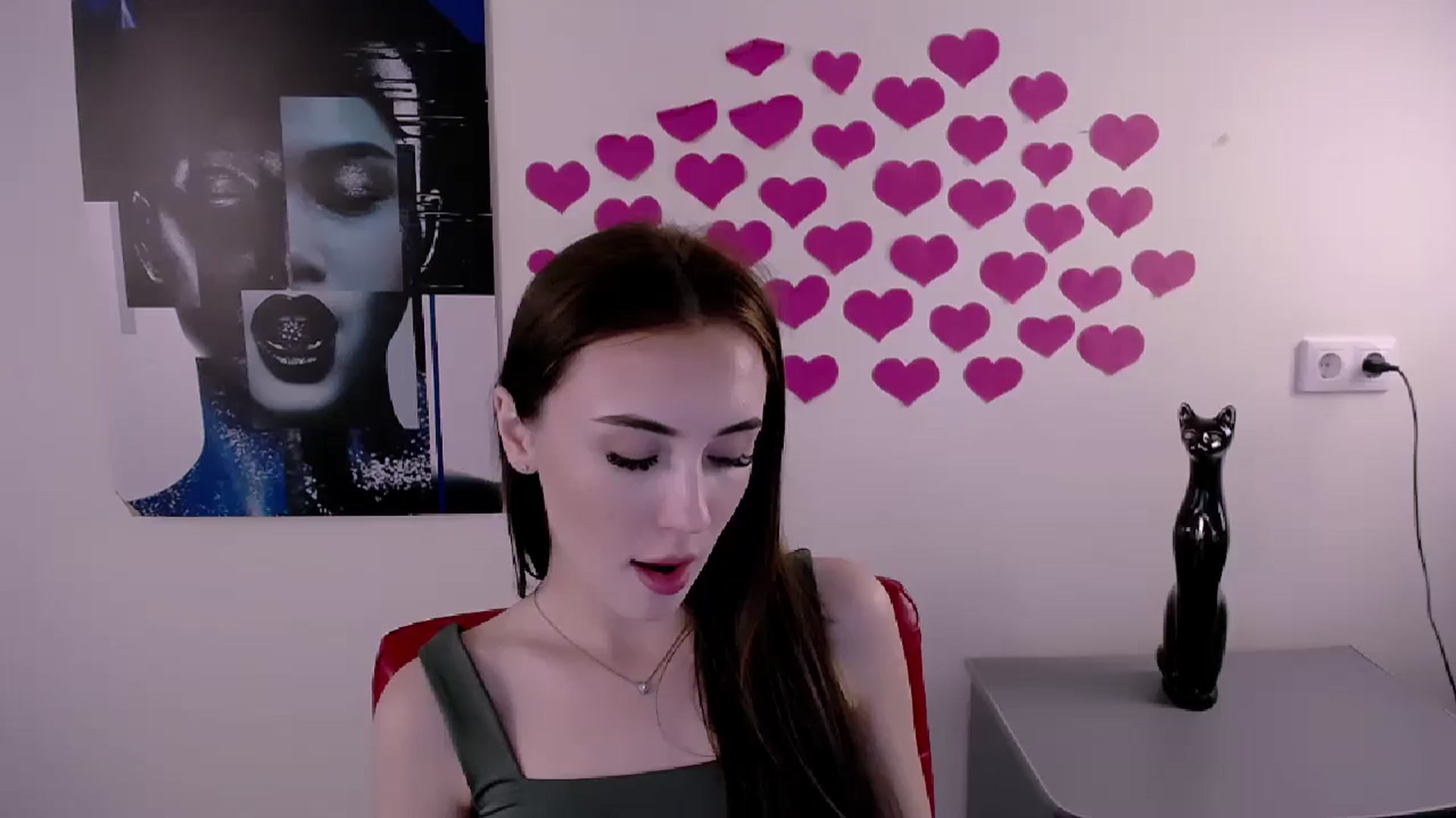 Gallery image thumbnail from Nikonara_'s myfreecams stream on, 05/21/2024, 15:55 image 10 of 20