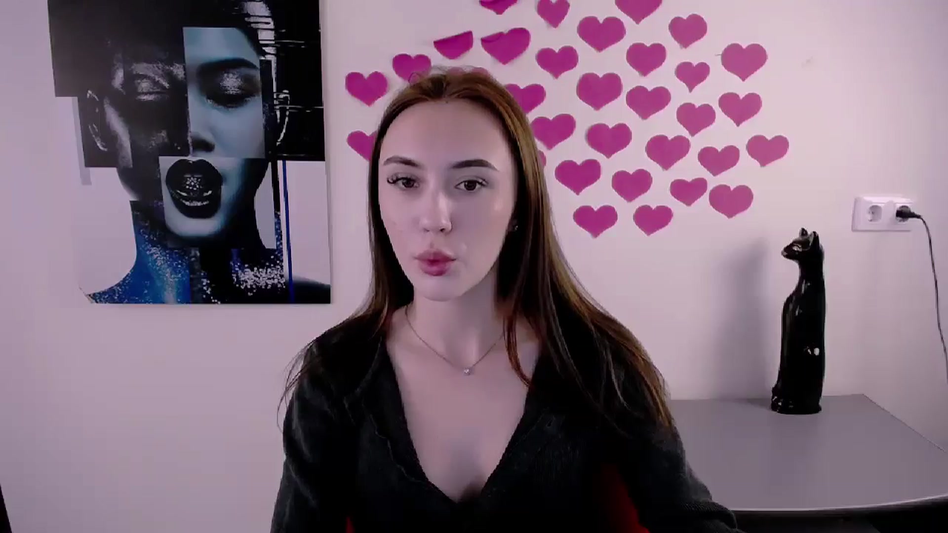 Gallery image thumbnail from Nikonara_'s myfreecams stream on, 05/25/2024, 13:21 image 6 of 20