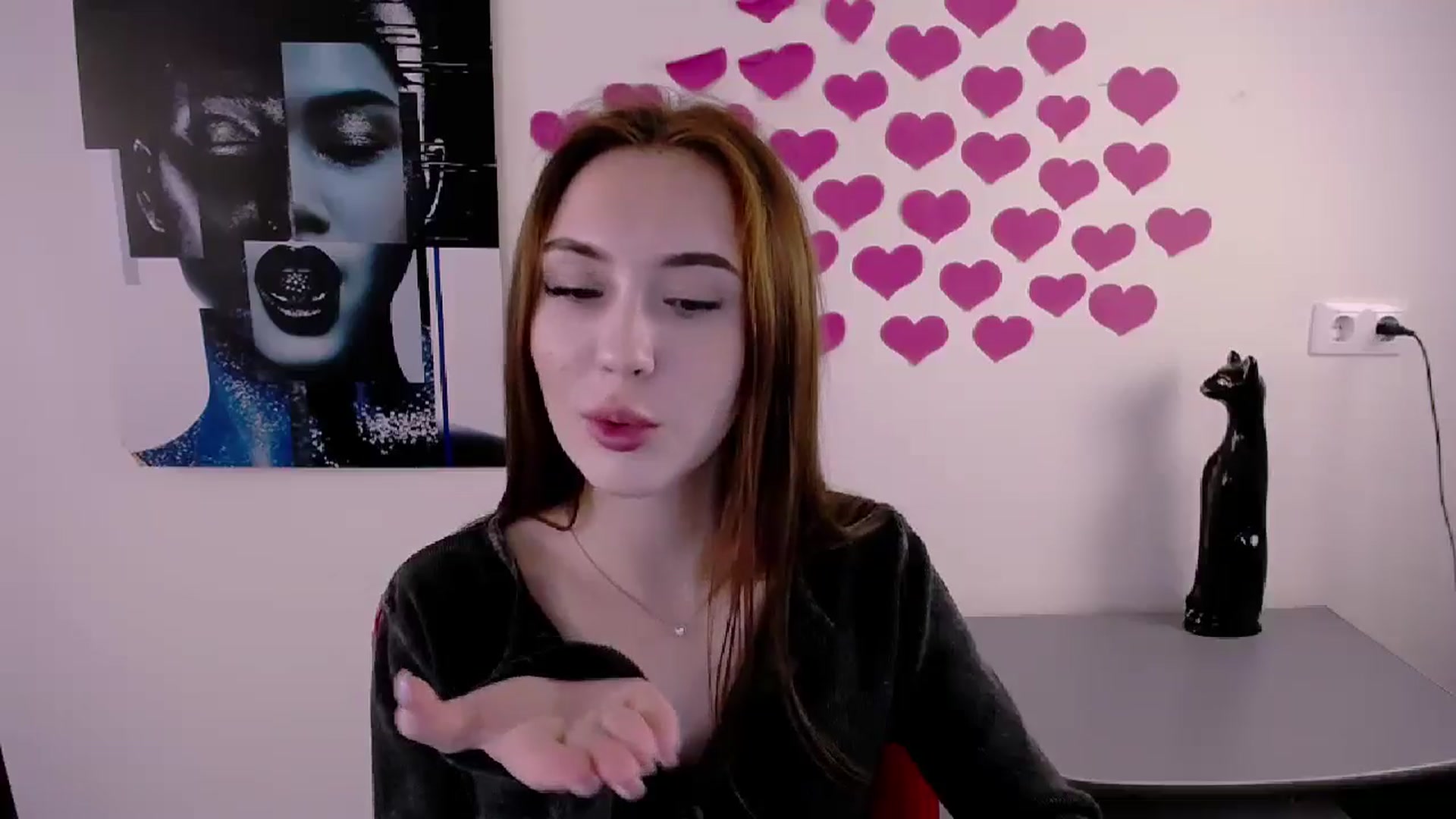Gallery image thumbnail from Nikonara_'s myfreecams stream on, 05/25/2024, 13:21 image 19 of 20
