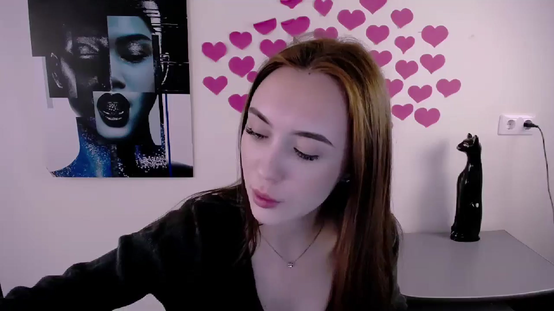 Gallery image thumbnail from Nikonara_'s myfreecams stream on, 05/25/2024, 13:21 image 8 of 20