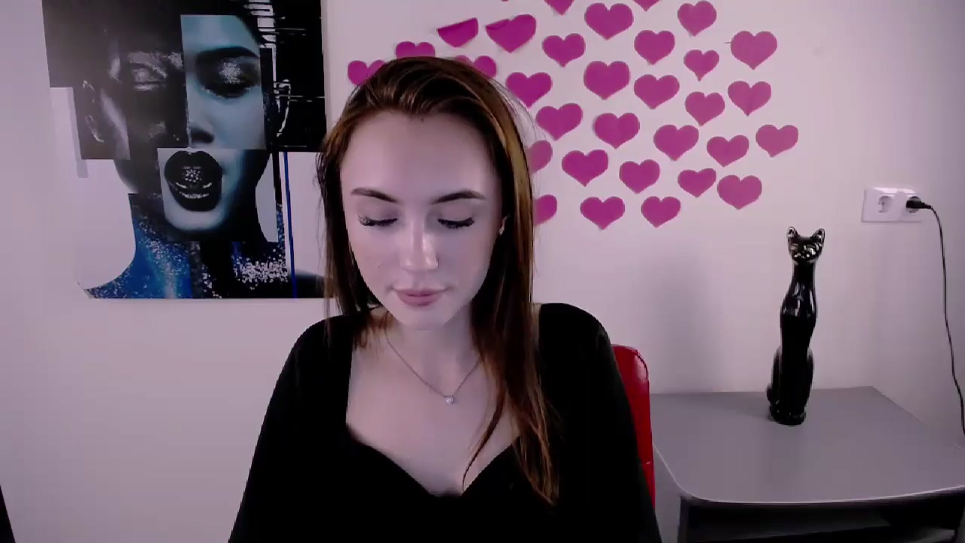 Gallery image thumbnail from Nikonara_'s myfreecams stream on, 05/27/2024, 14:49 image 9 of 20