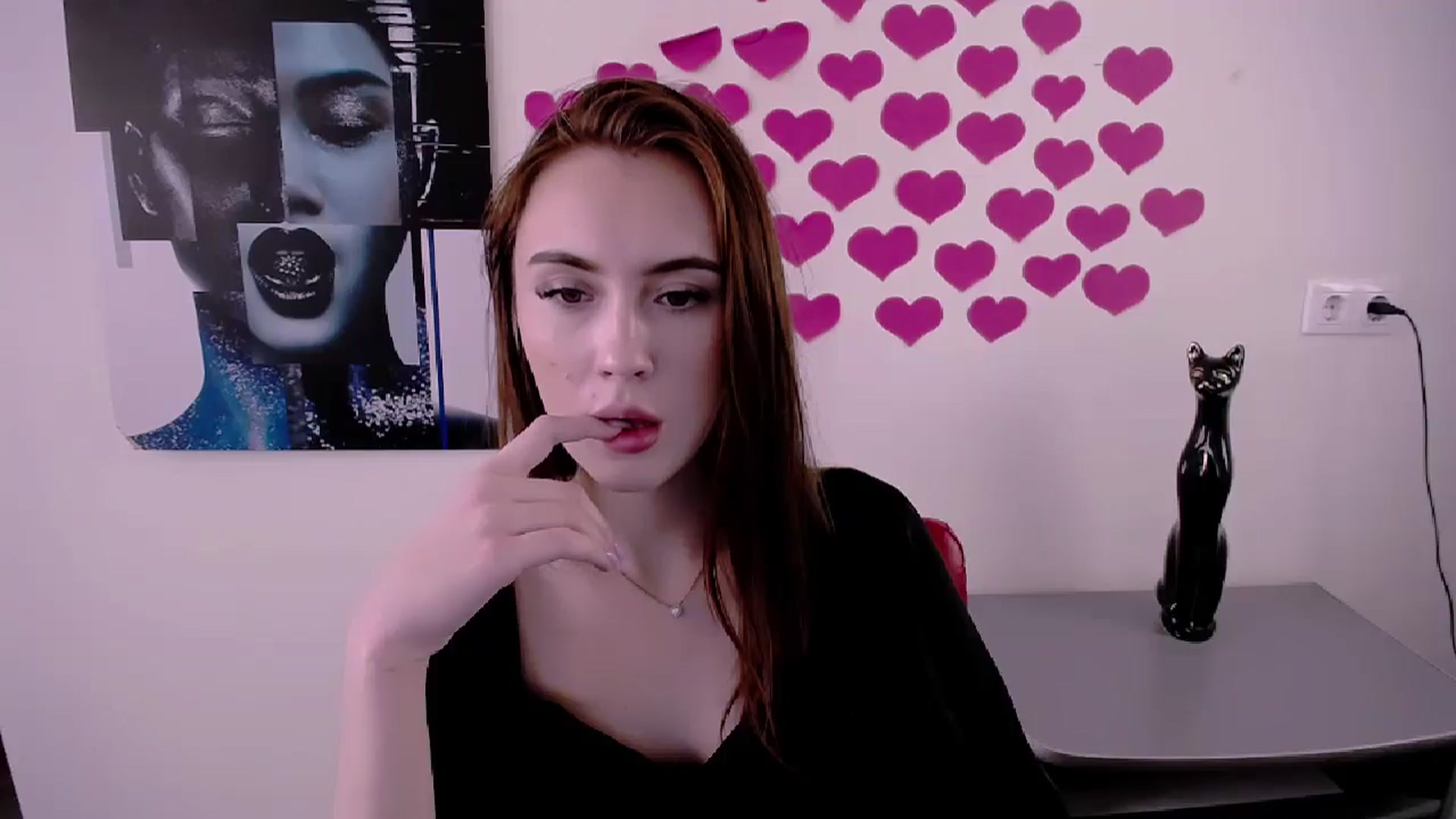 Gallery image thumbnail from Nikonara_'s myfreecams stream on, 05/27/2024, 14:49 image 11 of 20