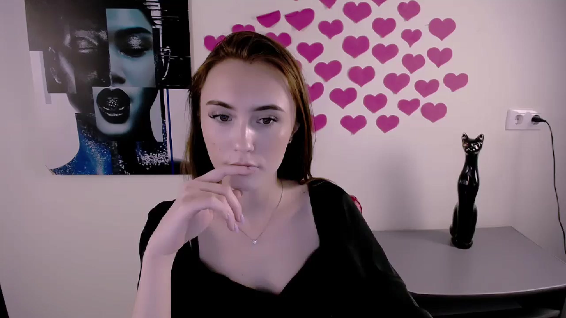 Gallery image thumbnail from Nikonara_'s myfreecams stream on, 05/27/2024, 14:49 image 4 of 20