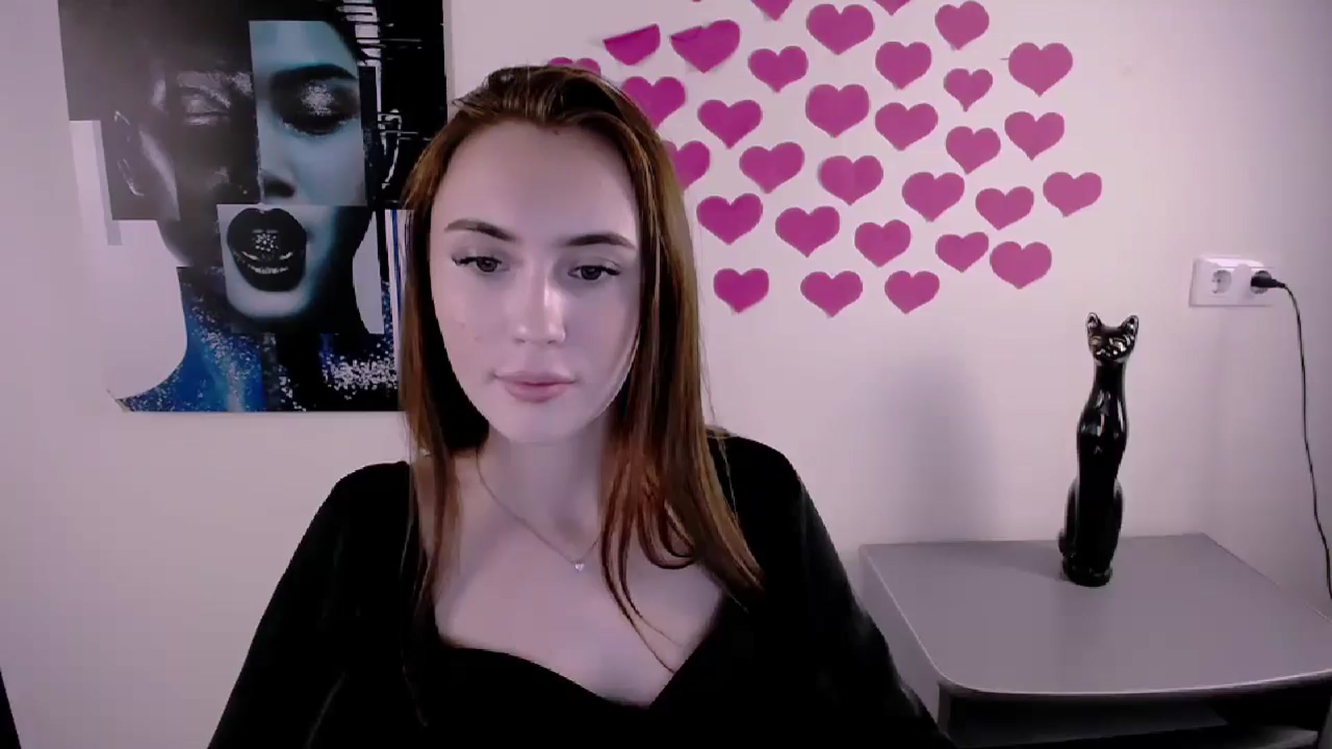 Gallery image thumbnail from Nikonara_'s myfreecams stream on, 05/27/2024, 14:49 image 17 of 20