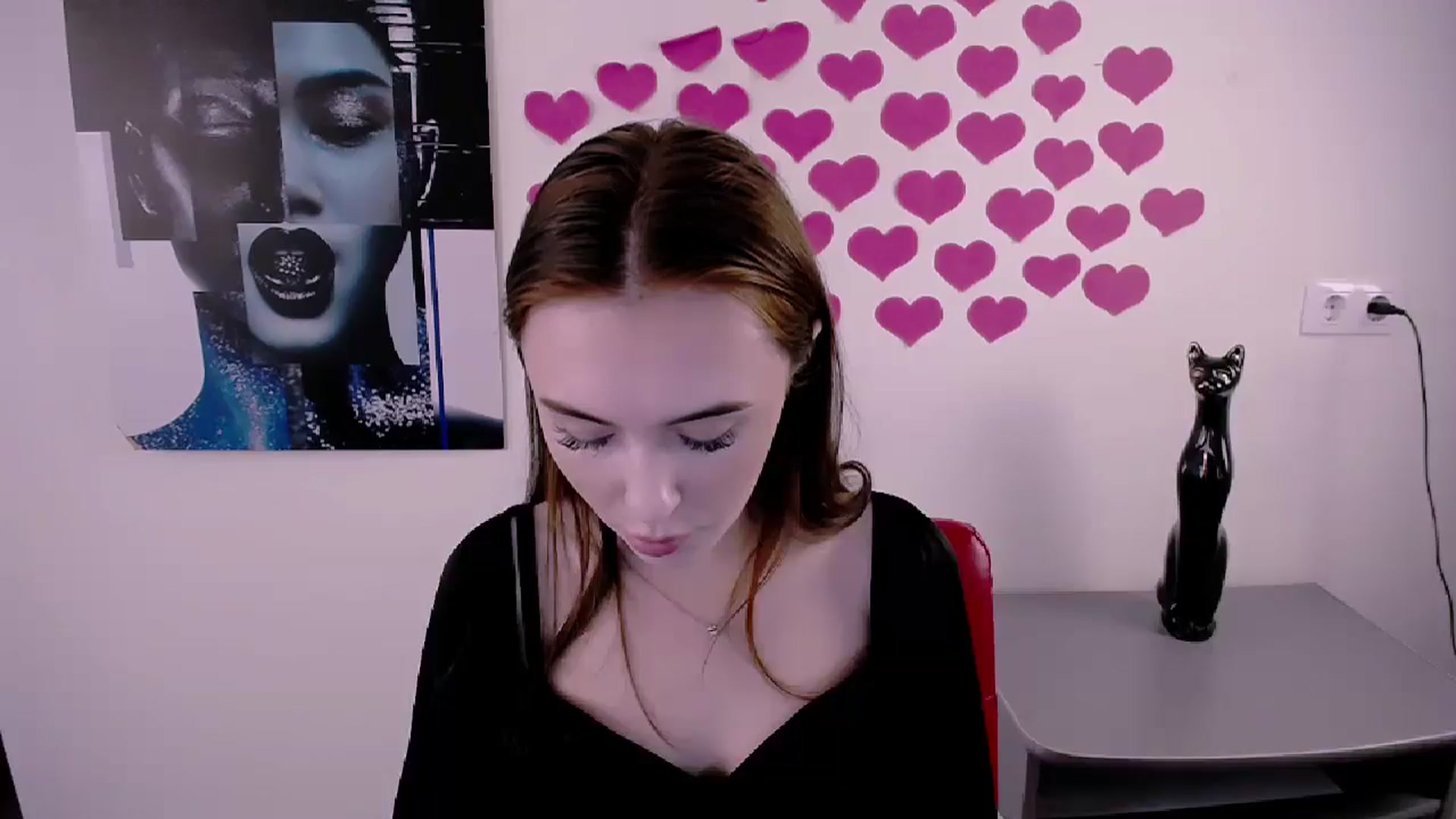 Gallery image thumbnail from Nikonara_'s myfreecams stream on, 05/27/2024, 15:13 image 19 of 20