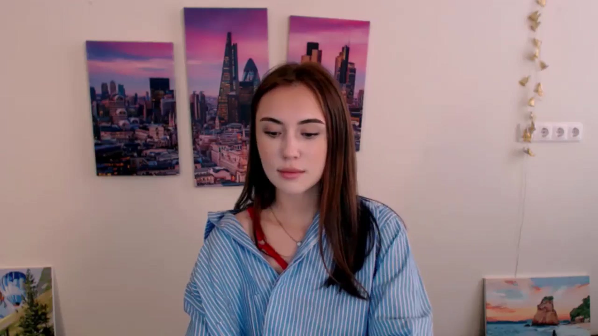 Gallery image thumbnail from Nikonara_'s myfreecams stream on, 06/02/2024, 11:56 image 9 of 20