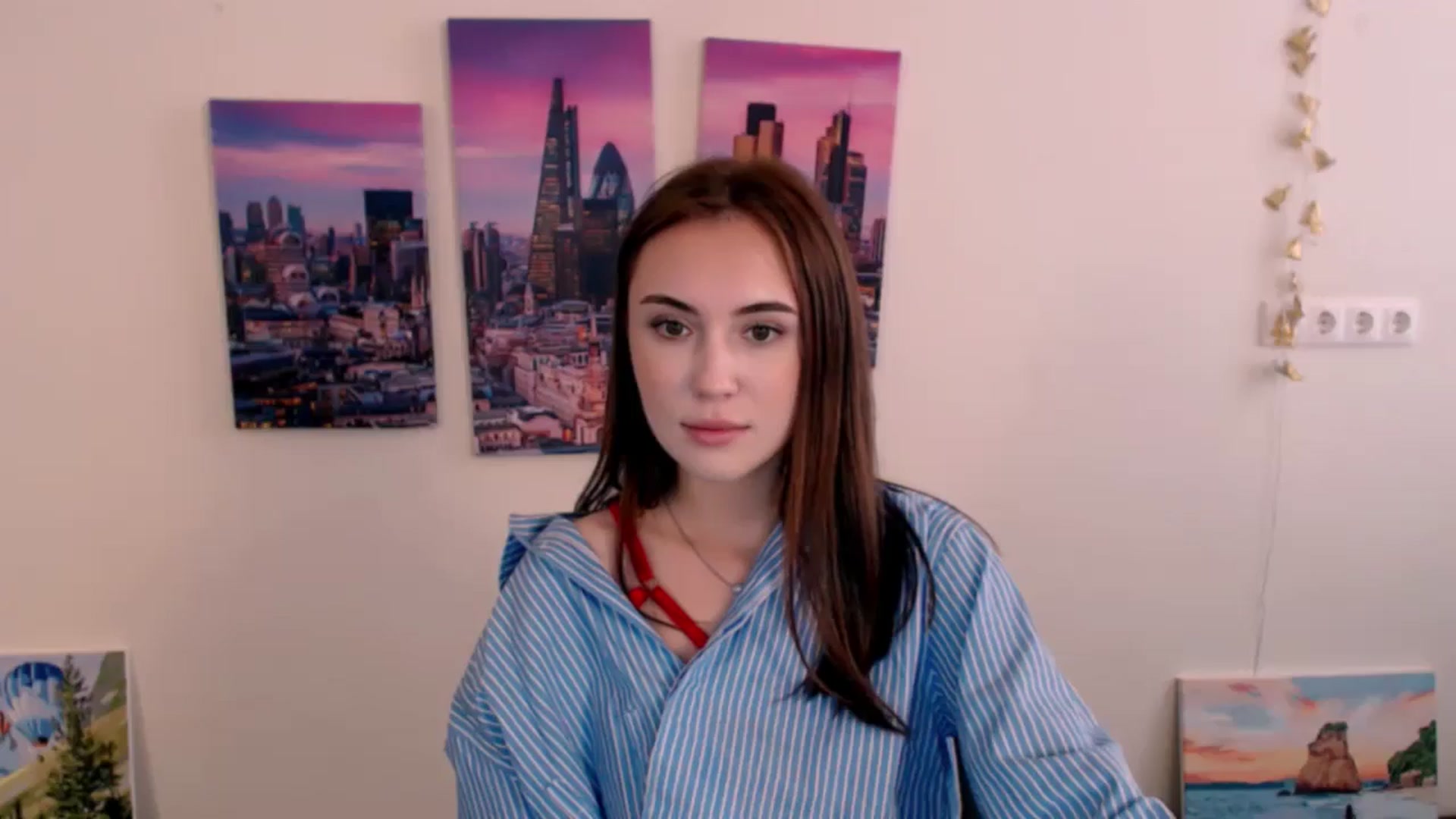 Gallery image thumbnail from Nikonara_'s myfreecams stream on, 06/02/2024, 11:56 image 10 of 20