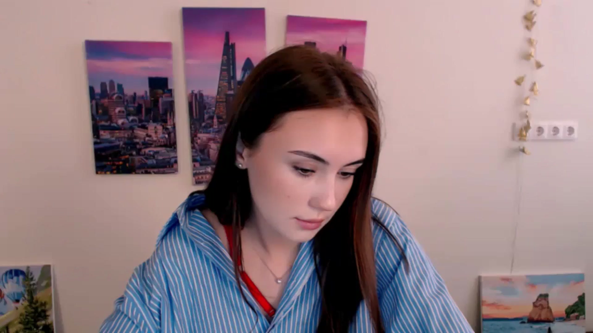 Gallery image thumbnail from Nikonara_'s myfreecams stream on, 06/02/2024, 11:56 image 5 of 20