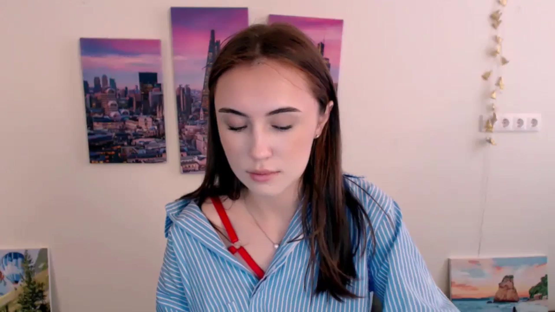 Gallery image thumbnail from Nikonara_'s myfreecams stream on, 06/02/2024, 11:56 image 15 of 20