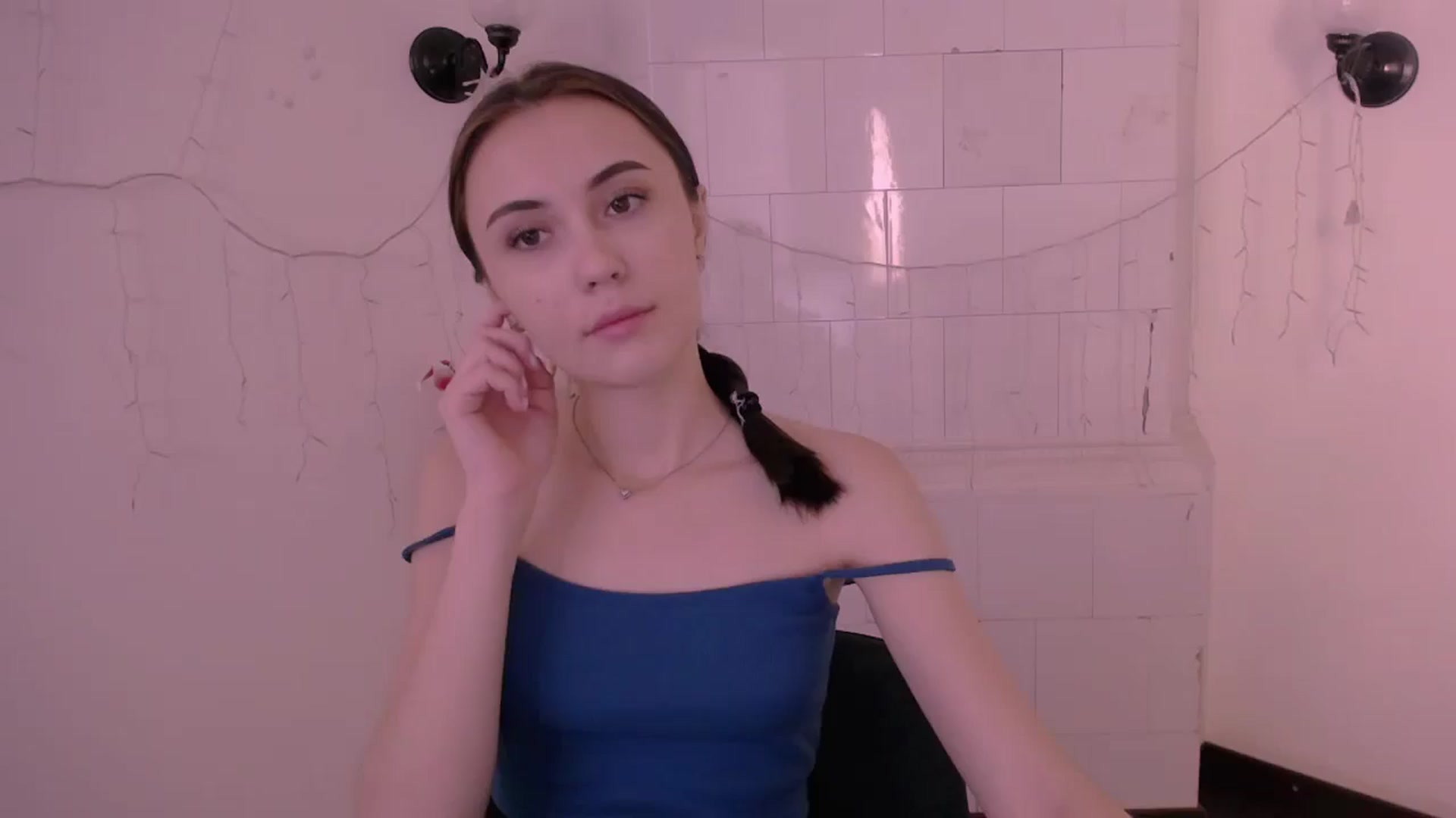 Gallery image thumbnail from Nikonara_'s myfreecams stream on, 06/03/2024, 11:16 image 11 of 20