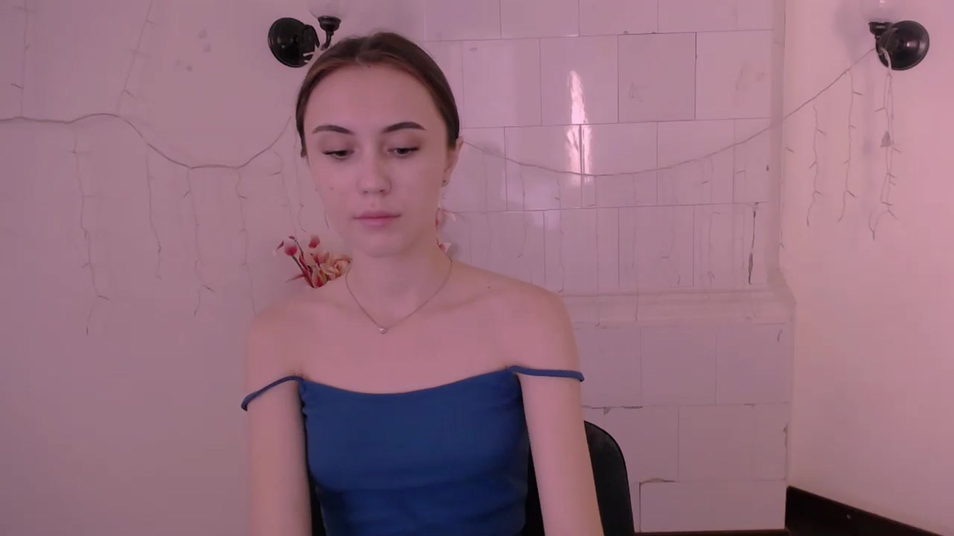 Gallery image thumbnail from Nikonara_'s myfreecams stream on, 06/03/2024, 11:16 image 10 of 20