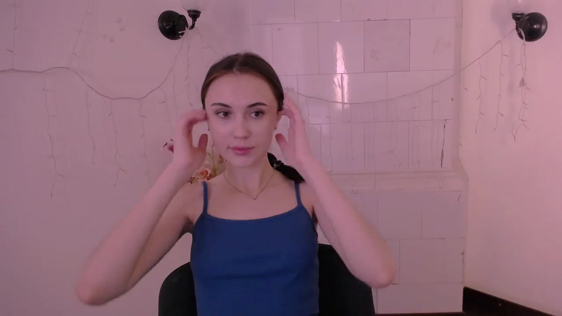 Gallery image thumbnail from Nikonara_'s myfreecams stream on, 06/03/2024, 11:16 image 6 of 20
