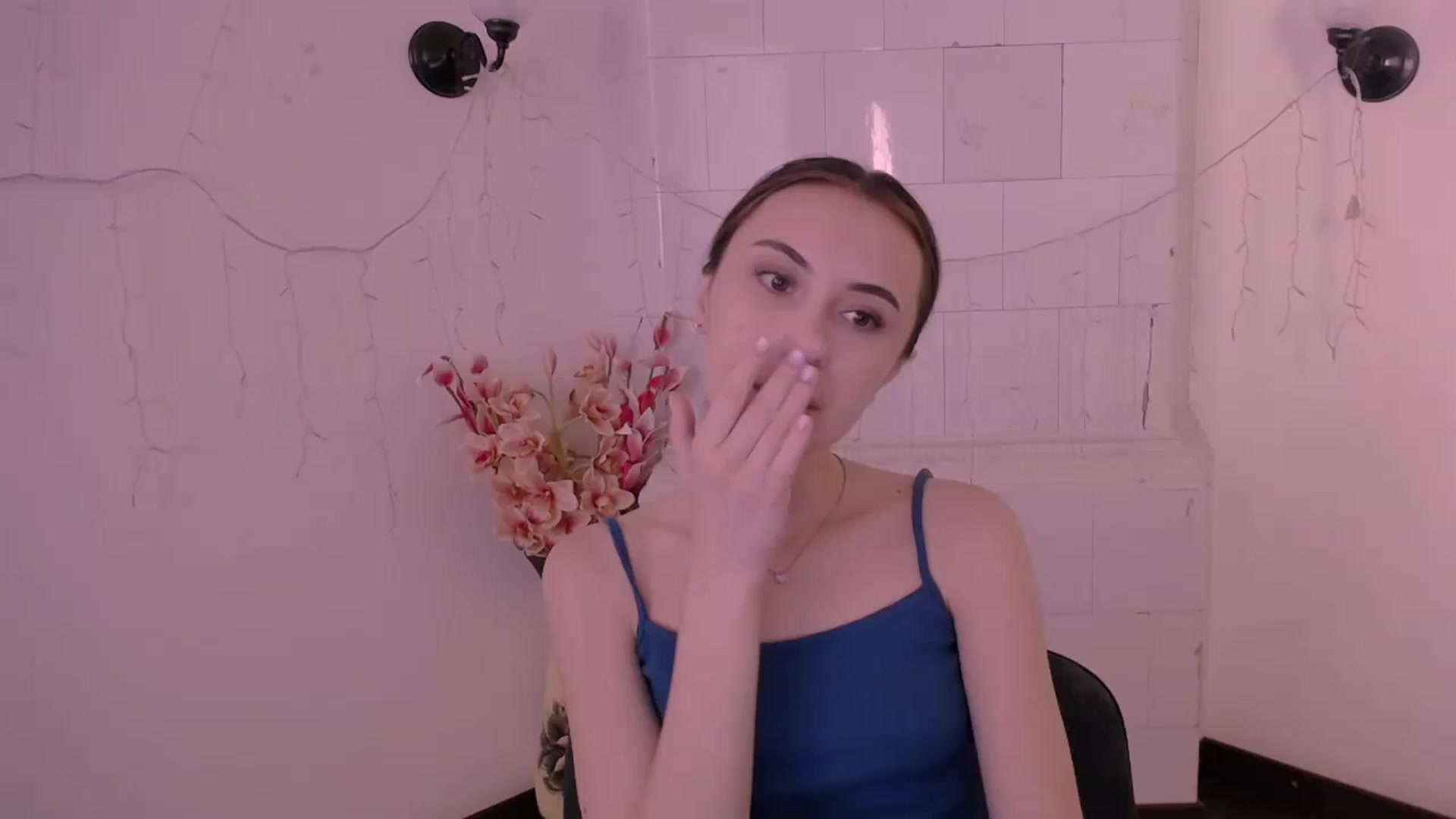 Gallery image thumbnail from Nikonara_'s myfreecams stream on, 06/03/2024, 11:57 image 8 of 20