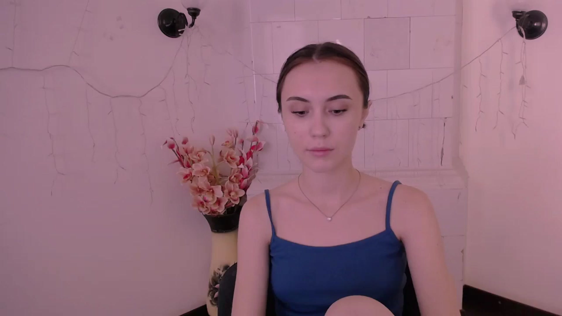 Gallery image thumbnail from Nikonara_'s myfreecams stream on, 06/03/2024, 11:57 image 15 of 20