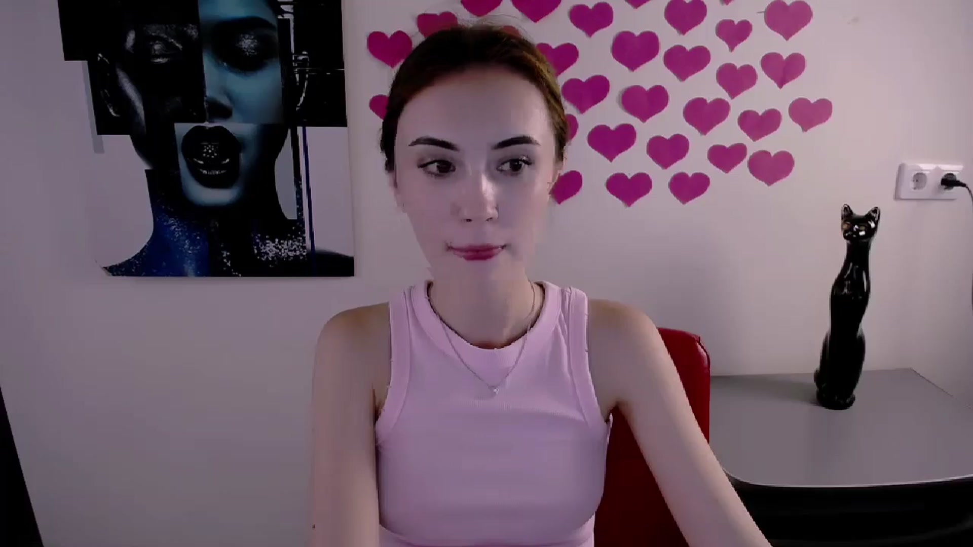 Gallery image thumbnail from Nikonara_'s myfreecams stream on, 06/11/2024, 14:56 image 14 of 20