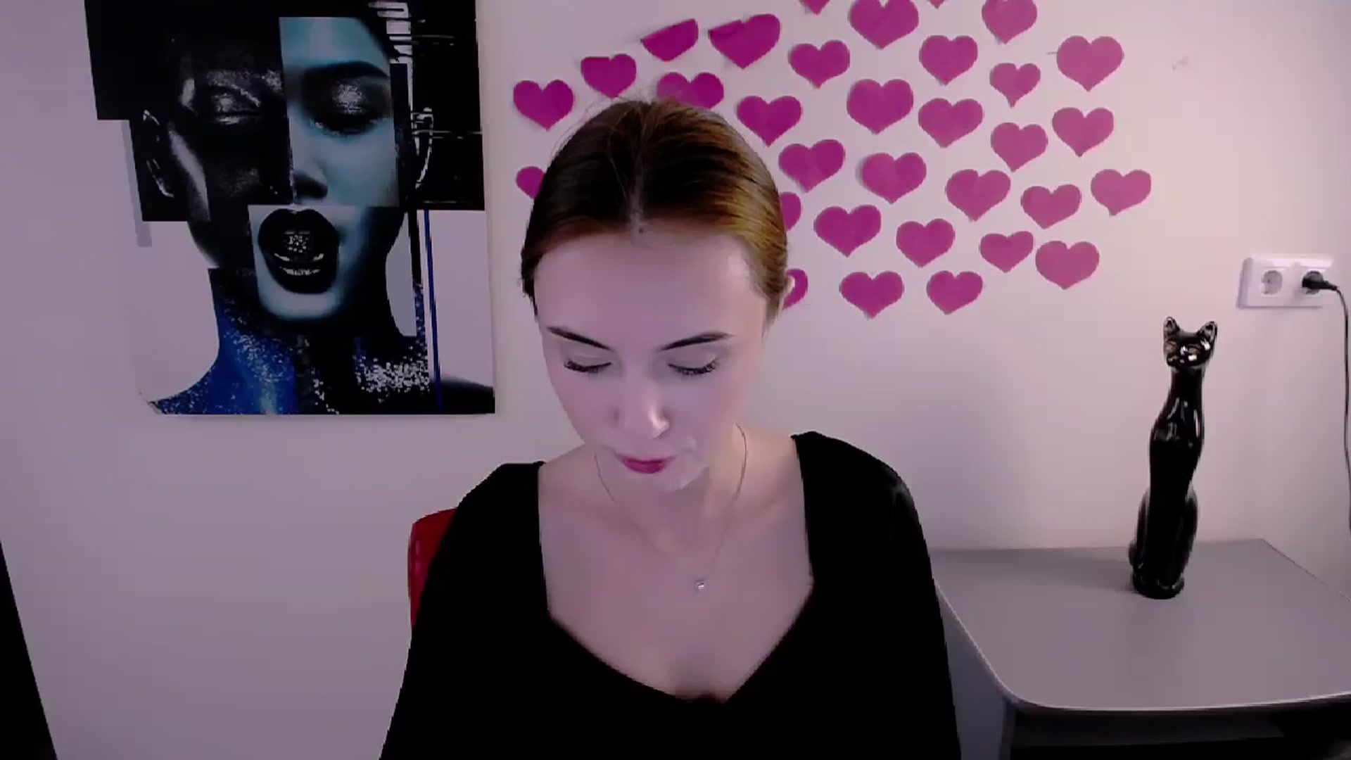 Gallery image thumbnail from Nikonara_'s myfreecams stream on, 06/12/2024, 15:06 image 2 of 20