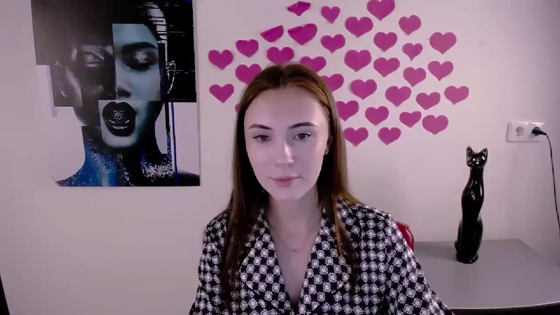 Gallery image thumbnail from Nikonara_'s myfreecams stream on, 06/17/2024, 14:35 image 9 of 20