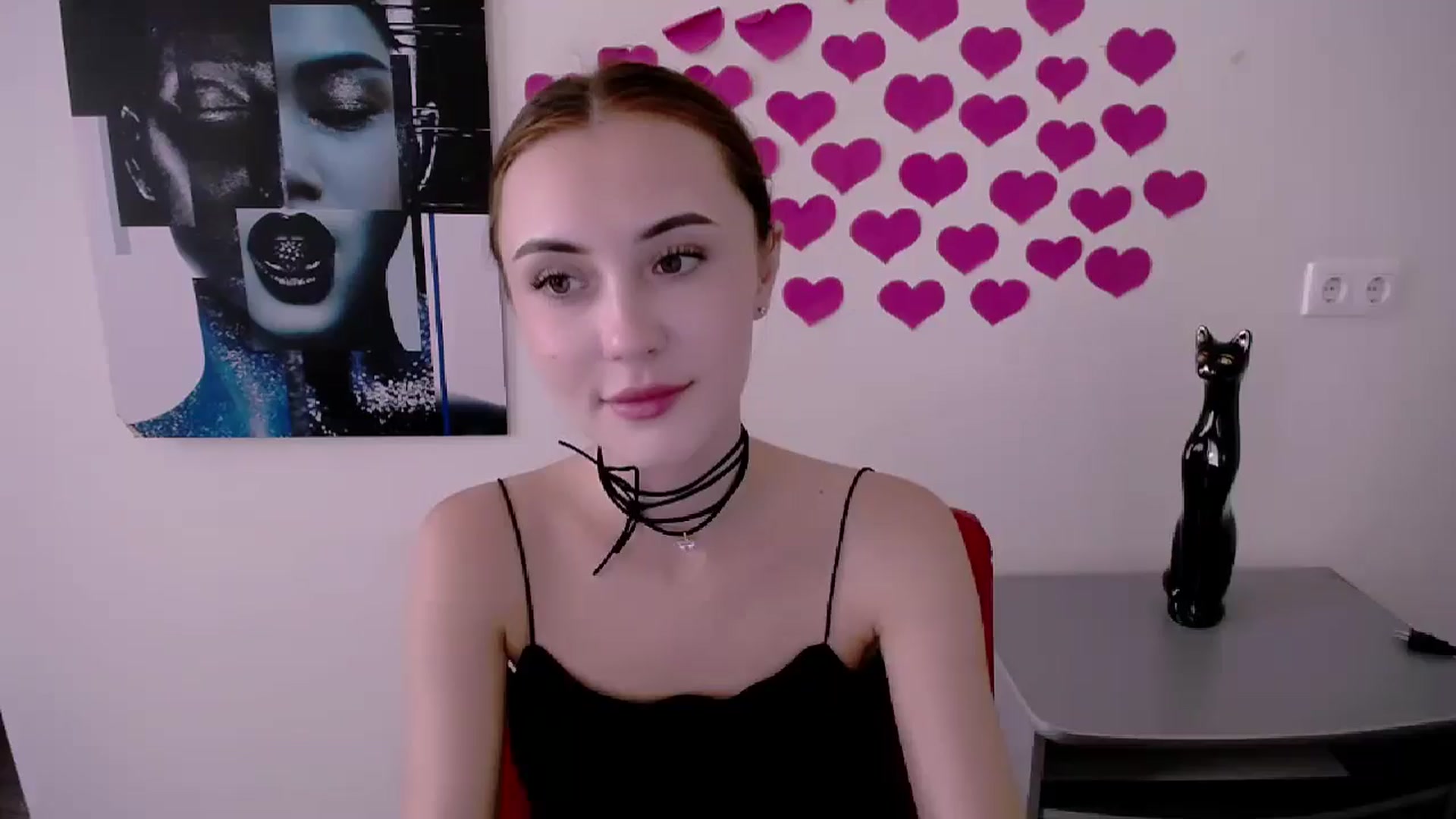 Gallery image thumbnail from Nikonara_'s myfreecams stream on, 06/18/2024, 13:33 image 19 of 20