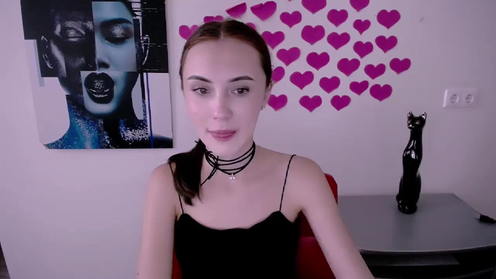 Gallery image thumbnail from Nikonara_'s myfreecams stream on, 06/18/2024, 13:33 image 16 of 20
