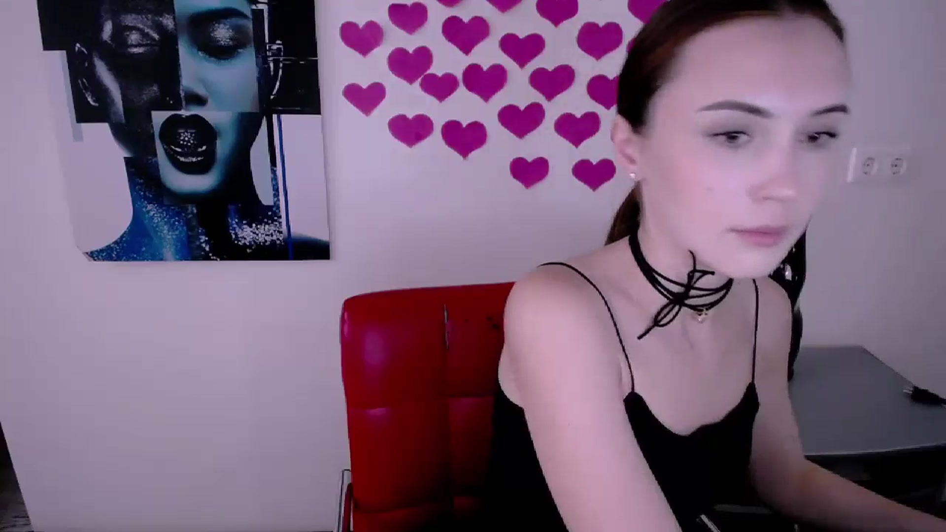 Gallery image thumbnail from Nikonara_'s myfreecams stream on, 06/18/2024, 13:33 image 4 of 20