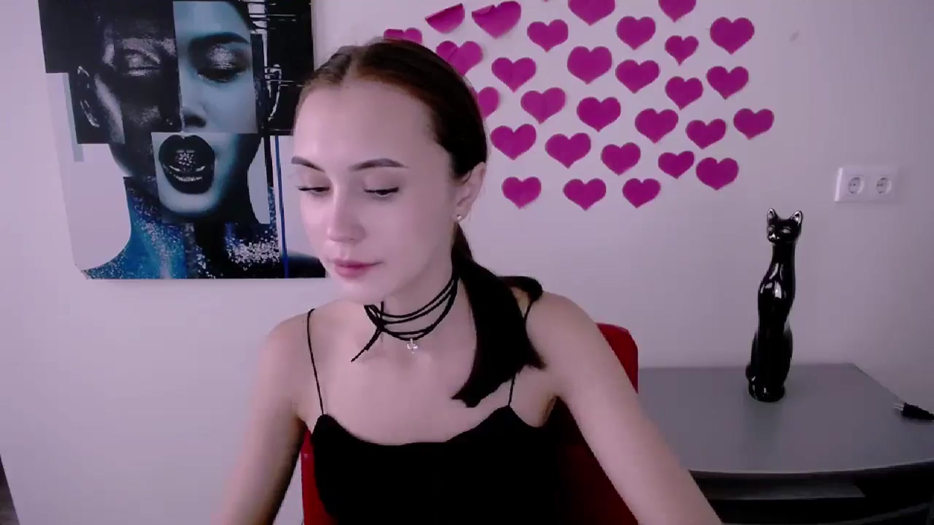 Gallery image thumbnail from Nikonara_'s myfreecams stream on, 06/18/2024, 13:58 image 13 of 20