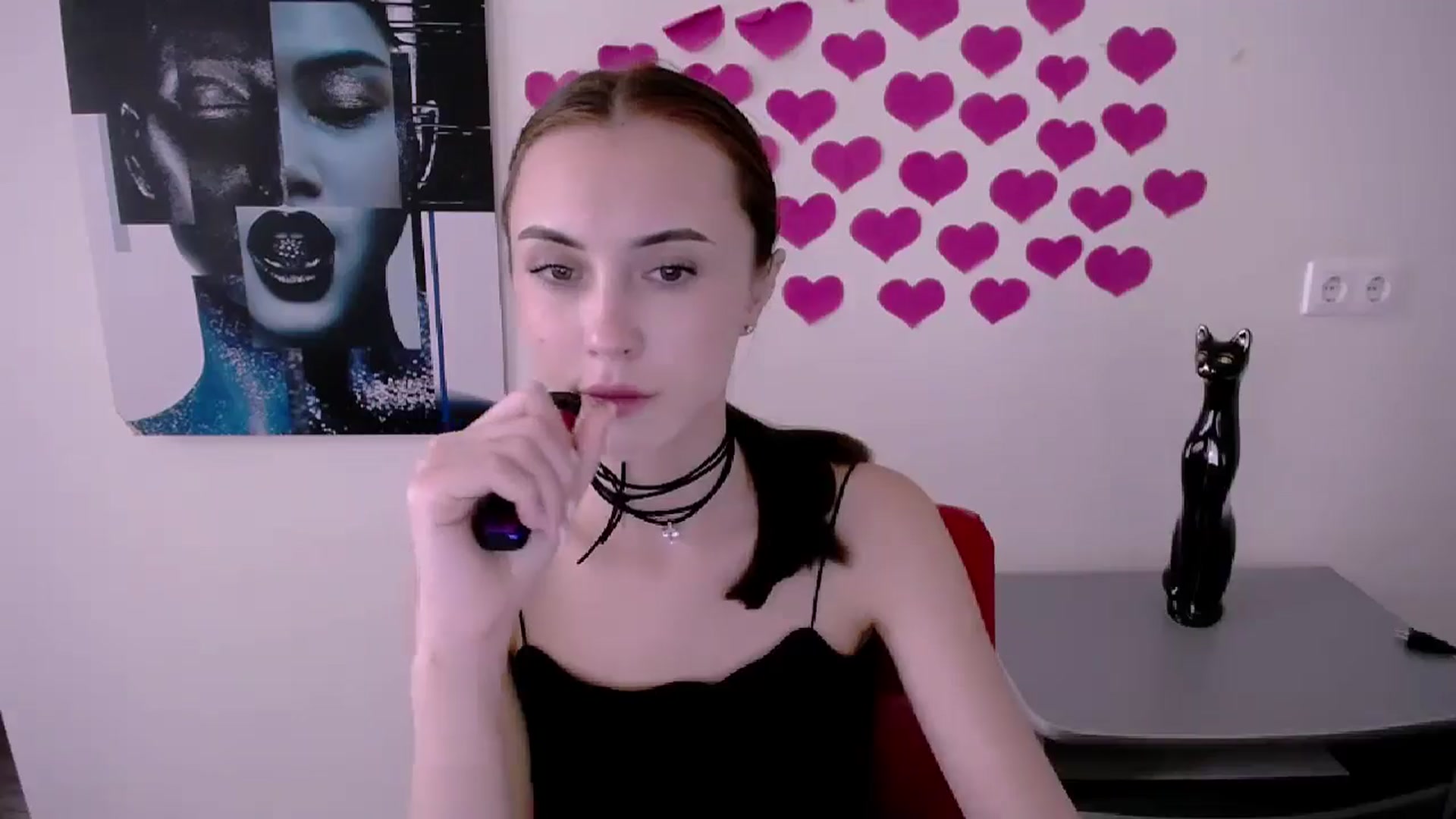 Gallery image thumbnail from Nikonara_'s myfreecams stream on, 06/18/2024, 13:58 image 12 of 20