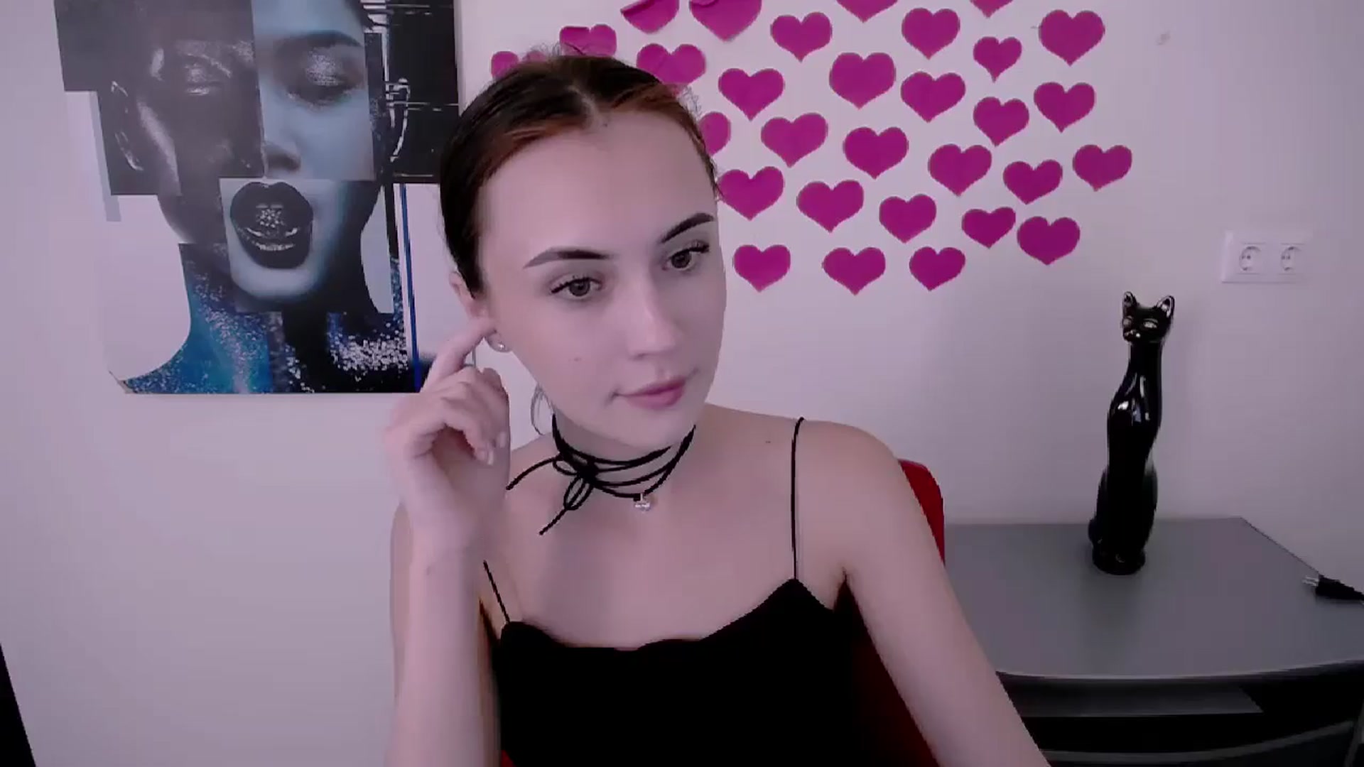 Gallery image thumbnail from Nikonara_'s myfreecams stream on, 06/18/2024, 15:38 image 4 of 20
