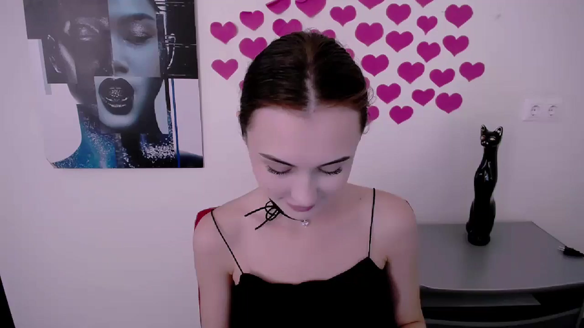Gallery image thumbnail from Nikonara_'s myfreecams stream on, 06/18/2024, 15:38 image 5 of 20