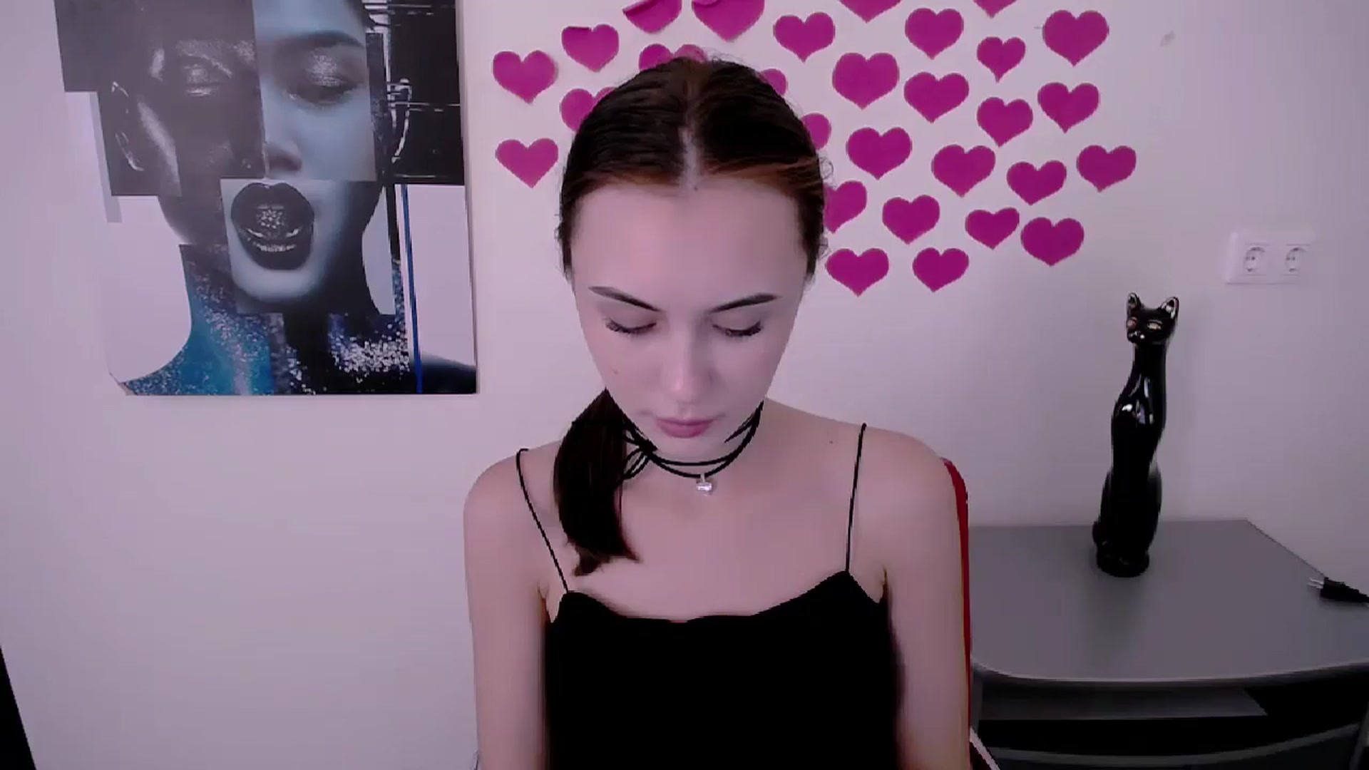 Gallery image thumbnail from Nikonara_'s myfreecams stream on, 06/18/2024, 15:38 image 13 of 20
