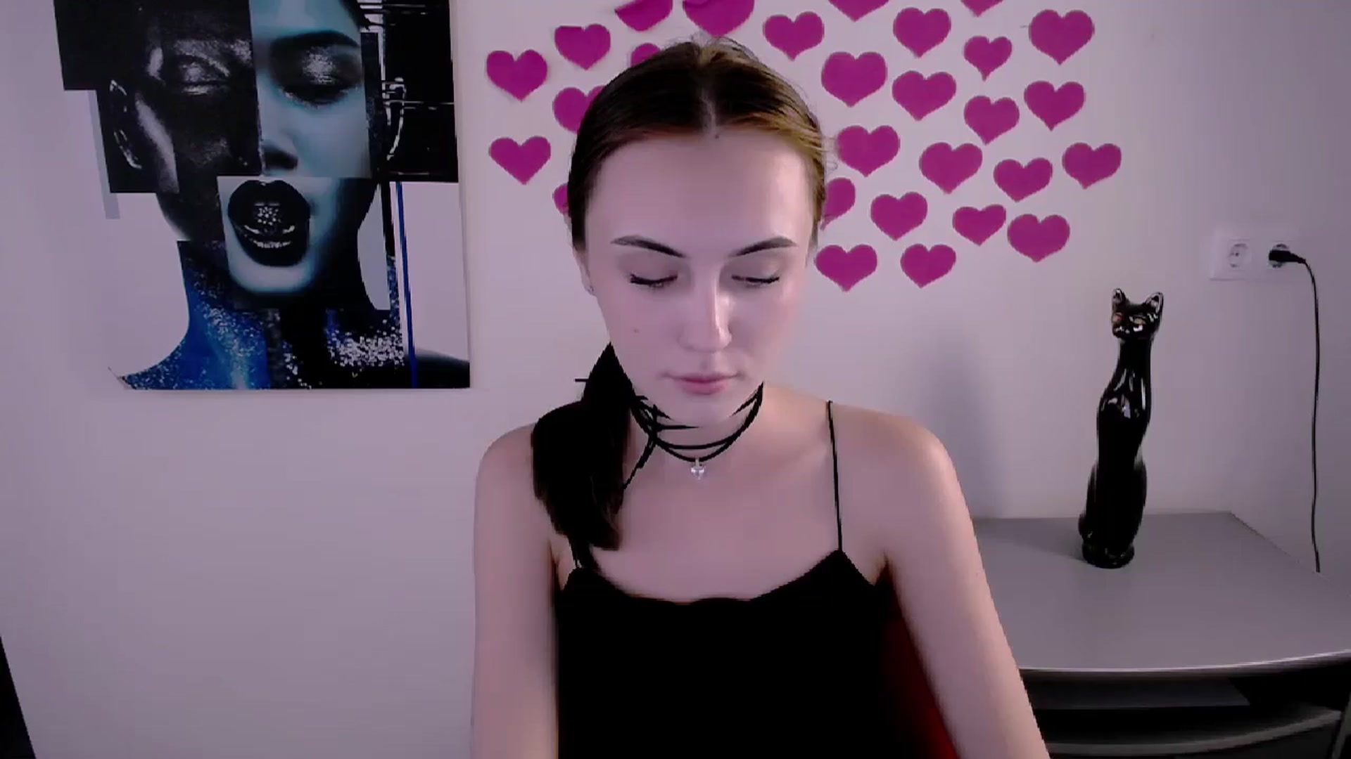 Gallery image thumbnail from Nikonara_'s myfreecams stream on, 06/18/2024, 16:34 image 5 of 20