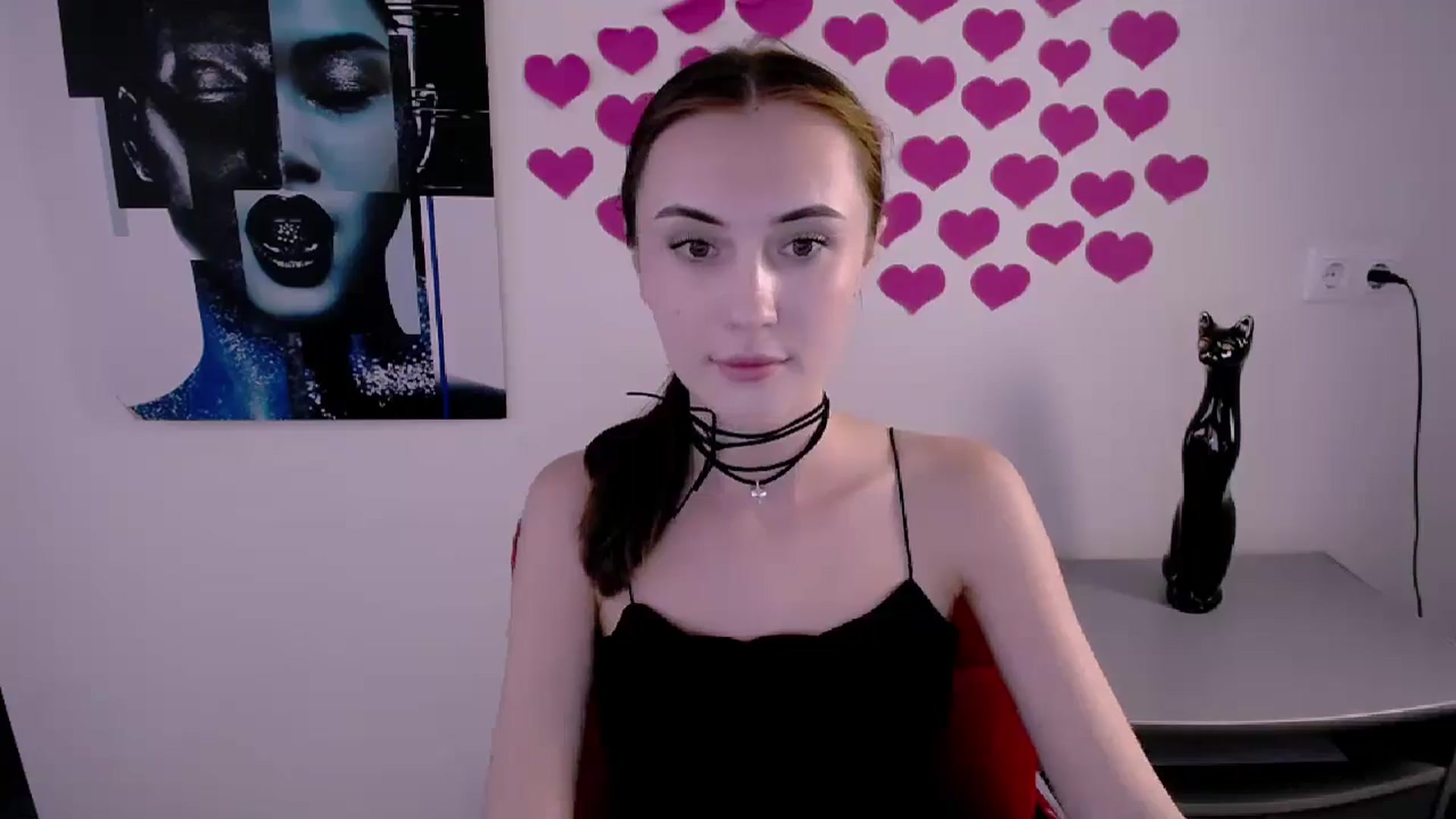 Gallery image thumbnail from Nikonara_'s myfreecams stream on, 06/18/2024, 16:34 image 4 of 20