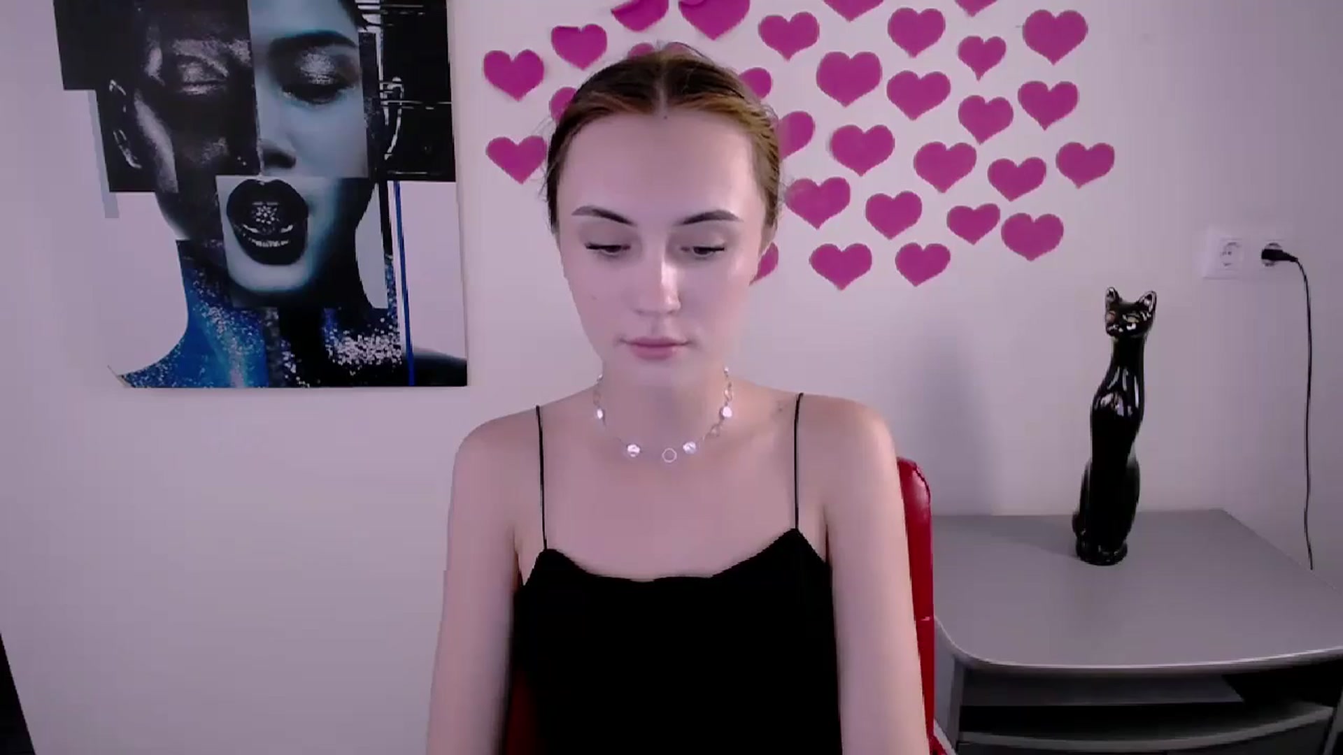Gallery image thumbnail from Nikonara_'s myfreecams stream on, 06/18/2024, 16:34 image 15 of 20