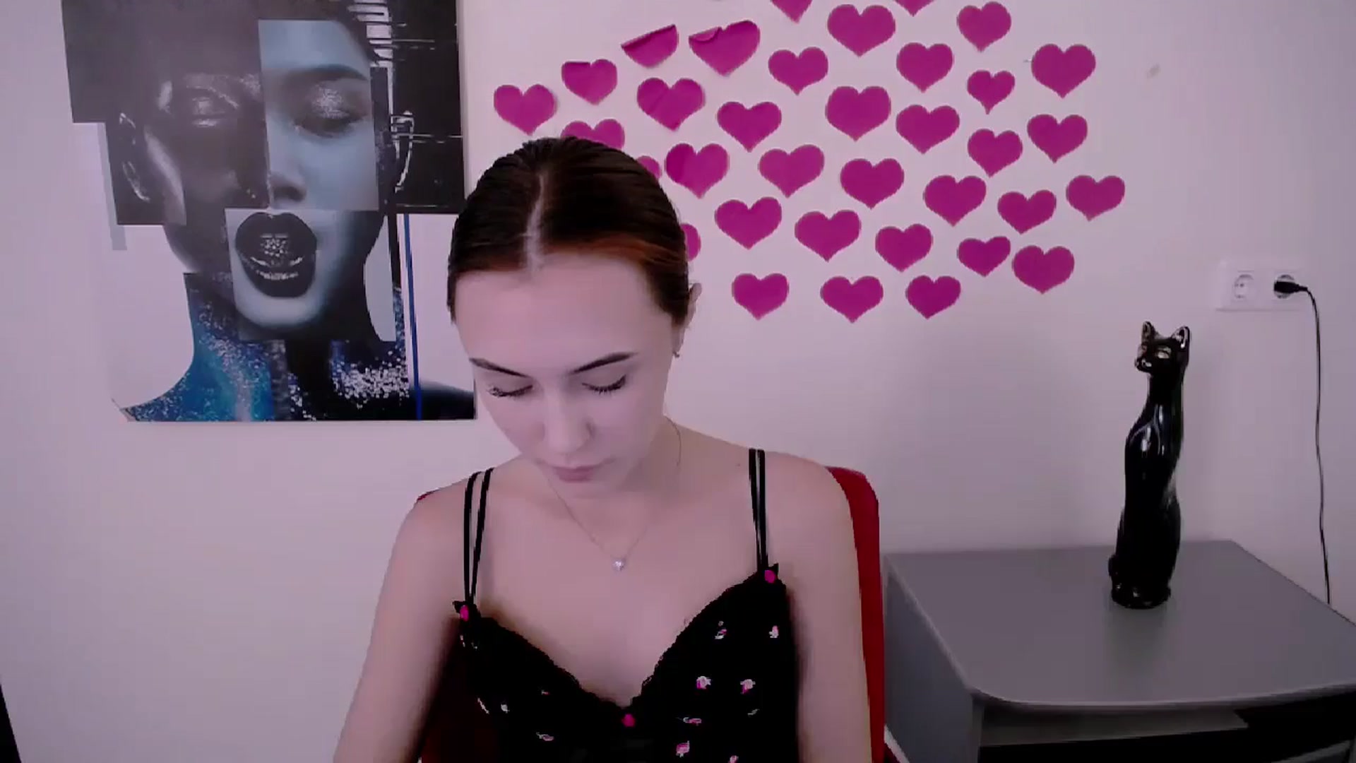 Gallery image thumbnail from Nikonara_'s myfreecams stream on, 06/20/2024, 16:53 image 6 of 20