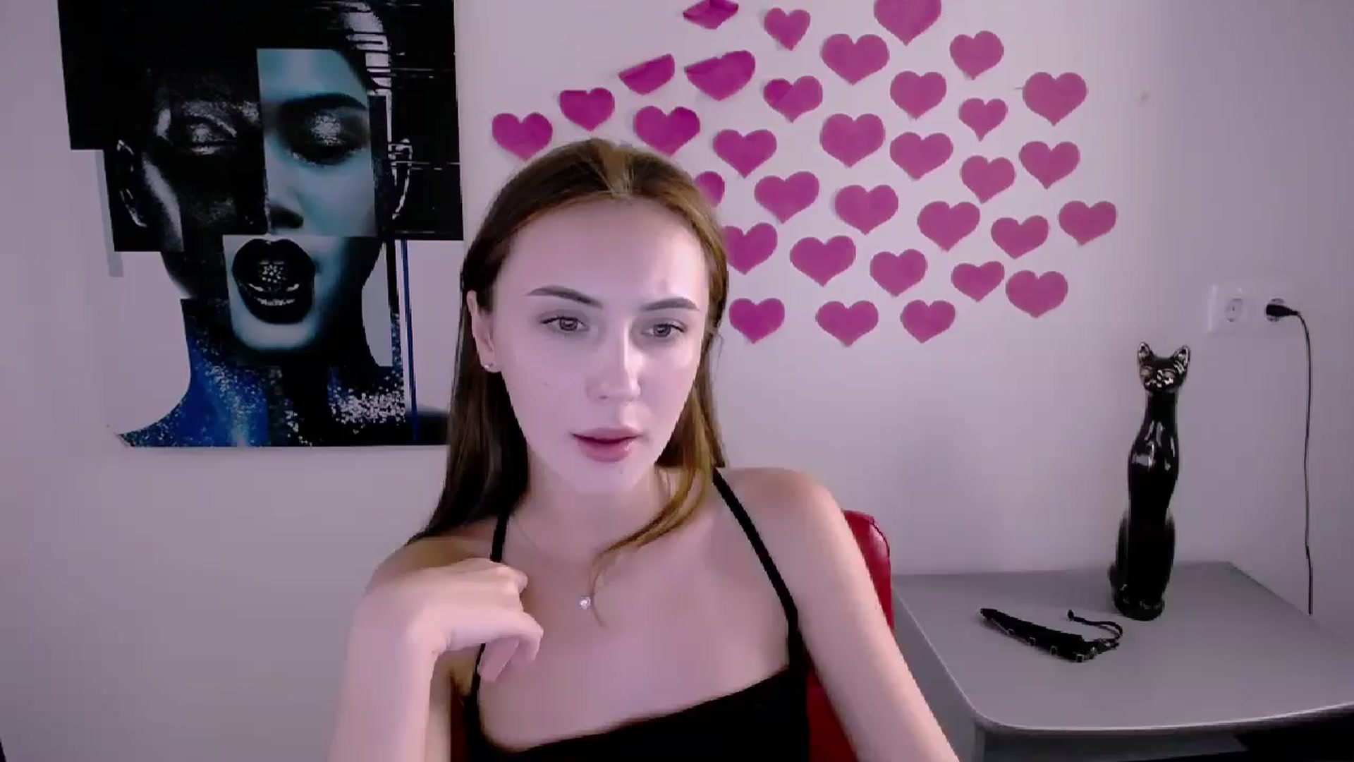 Gallery image thumbnail from Nikonara_'s myfreecams stream on, 06/25/2024, 16:40 image 16 of 20