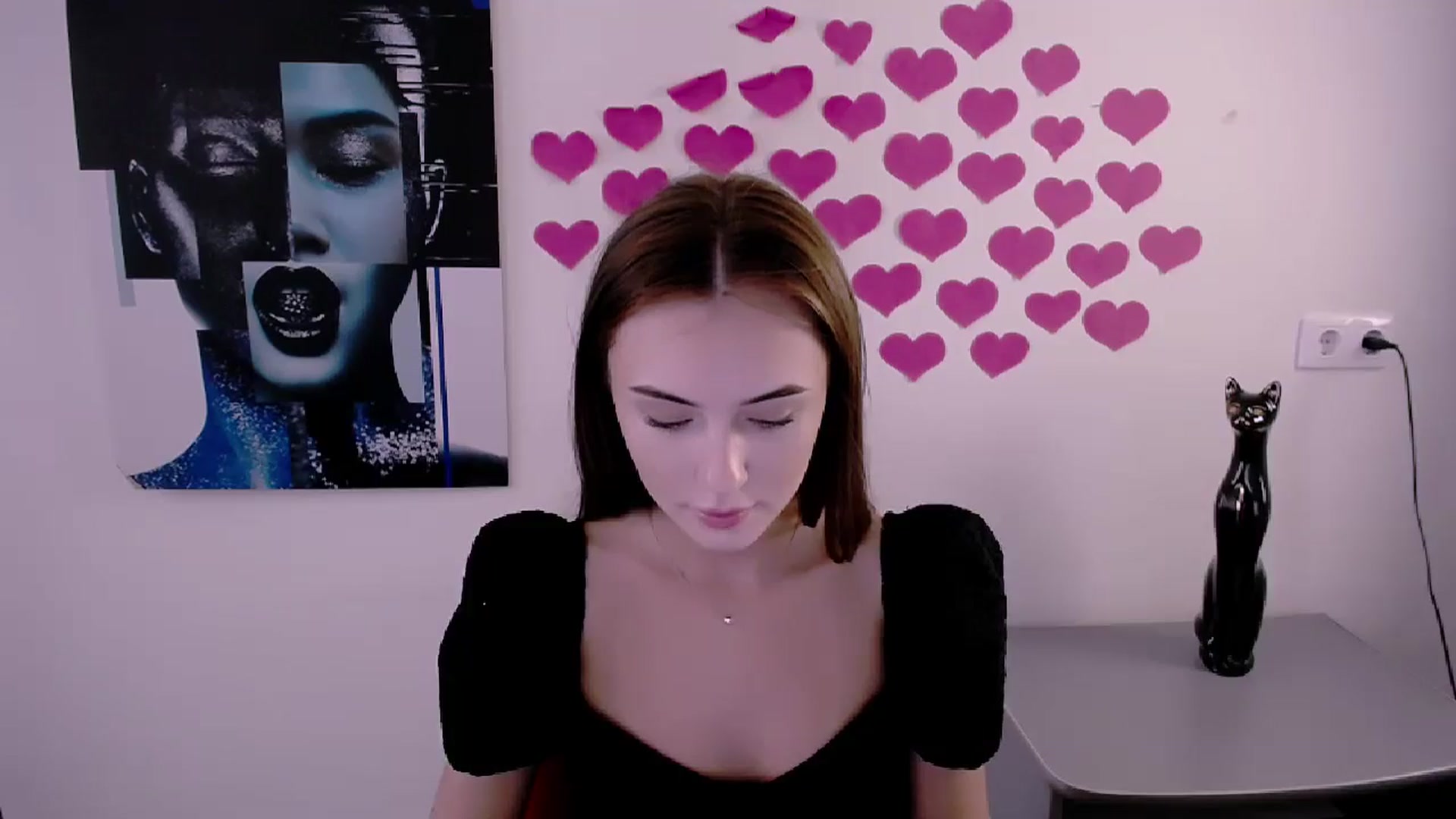 Gallery image thumbnail from Nikonara_'s myfreecams stream on, 06/26/2024, 12:39 image 8 of 20