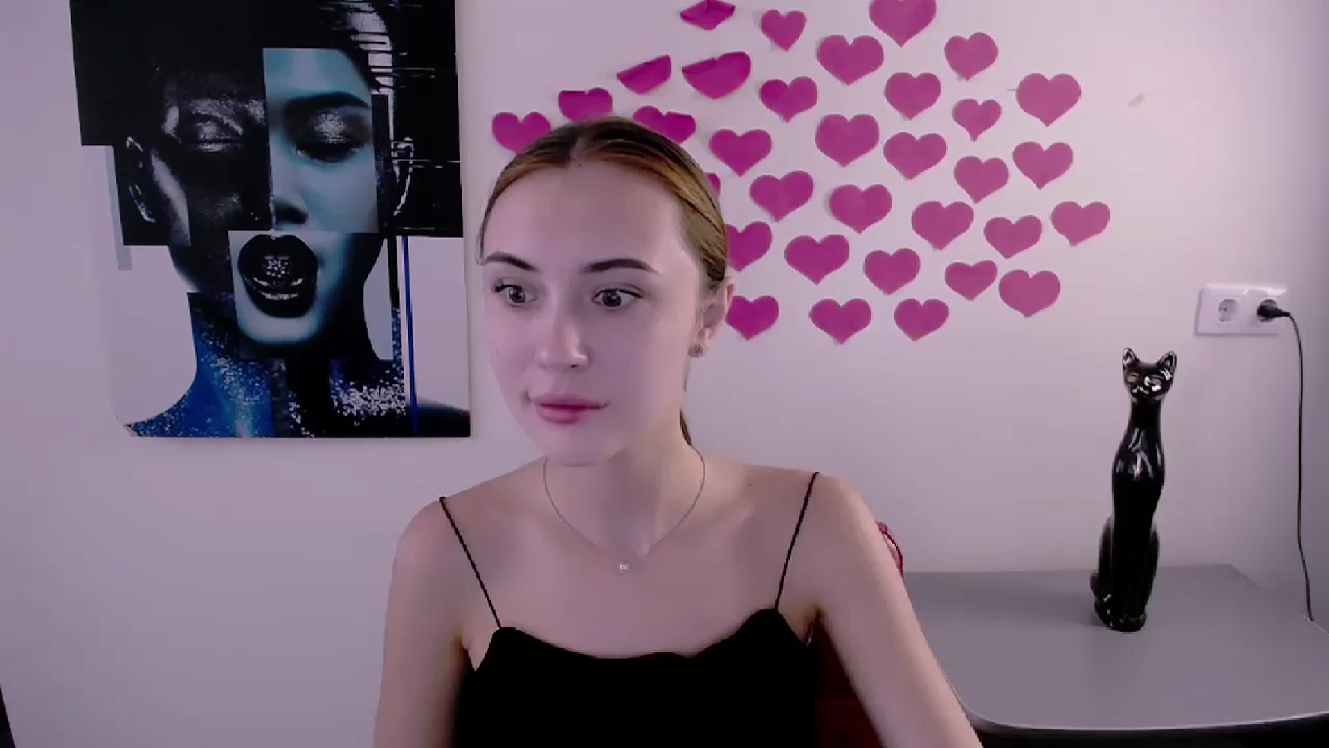 Gallery image thumbnail from Nikonara_'s myfreecams stream on, 07/07/2024, 13:31 image 8 of 20