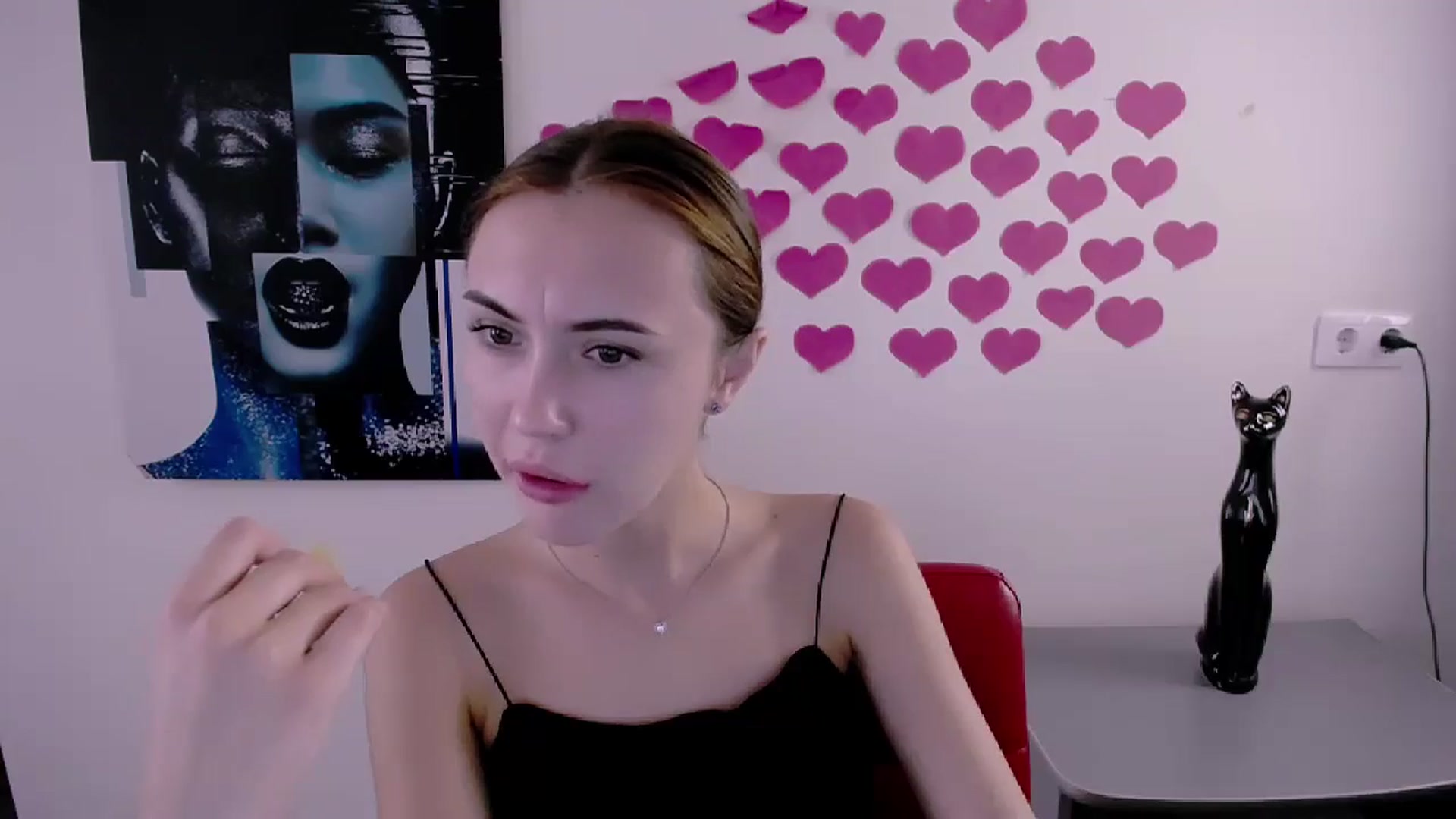 Gallery image thumbnail from Nikonara_'s myfreecams stream on, 07/07/2024, 13:31 image 16 of 20