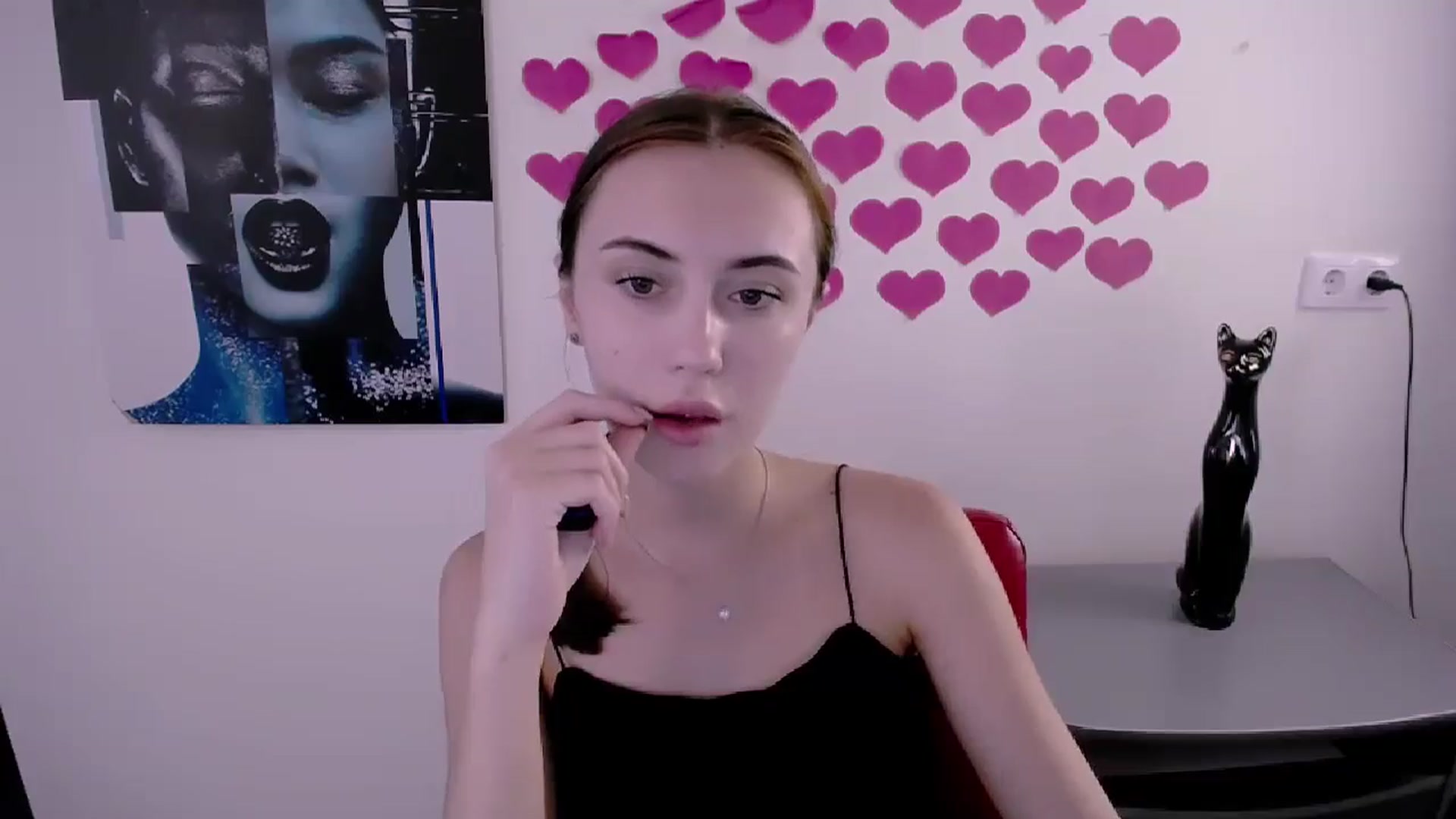 Gallery image thumbnail from Nikonara_'s myfreecams stream on, 07/07/2024, 15:23 image 19 of 20